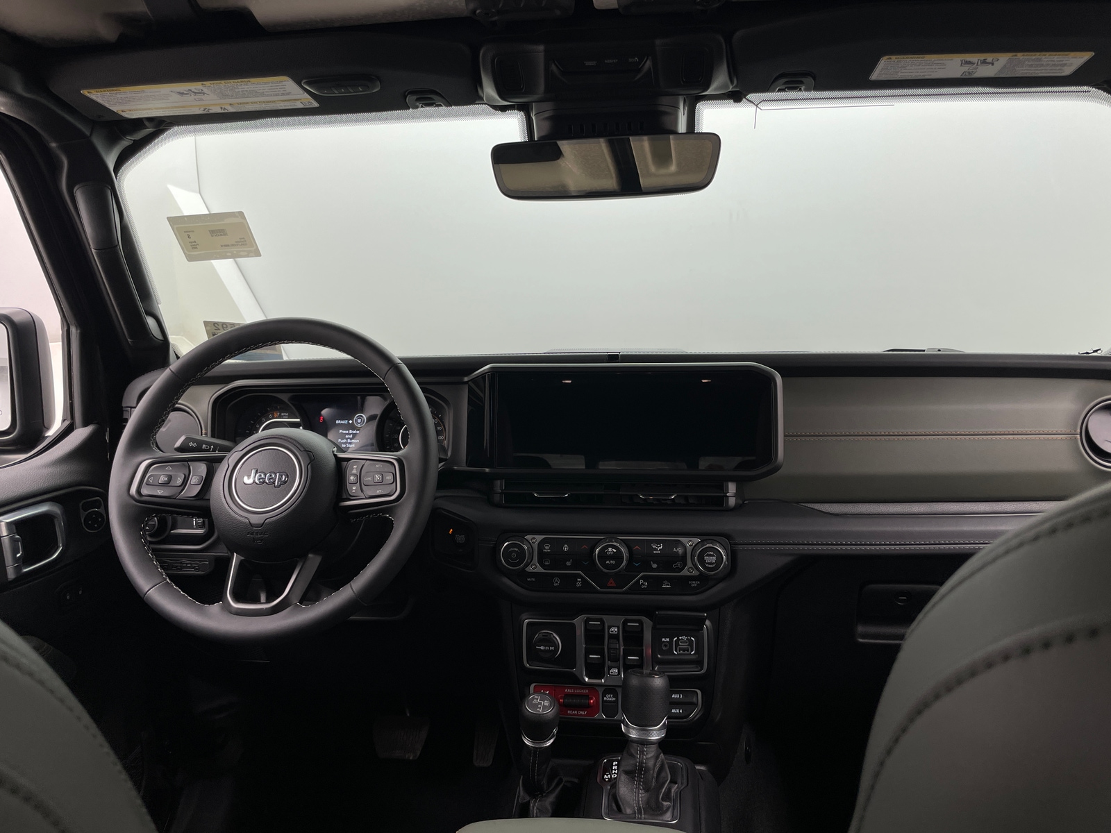 Thumbnail: 2025 Jeep Gladiator - 2