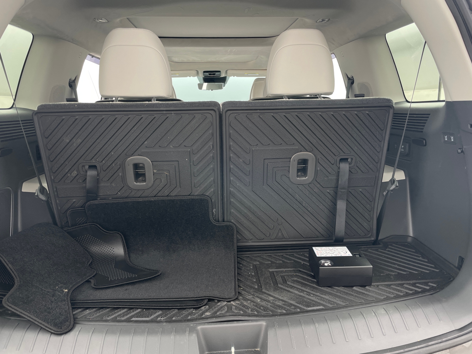 Thumbnail: 2026 Hyundai Santa Fe - 6