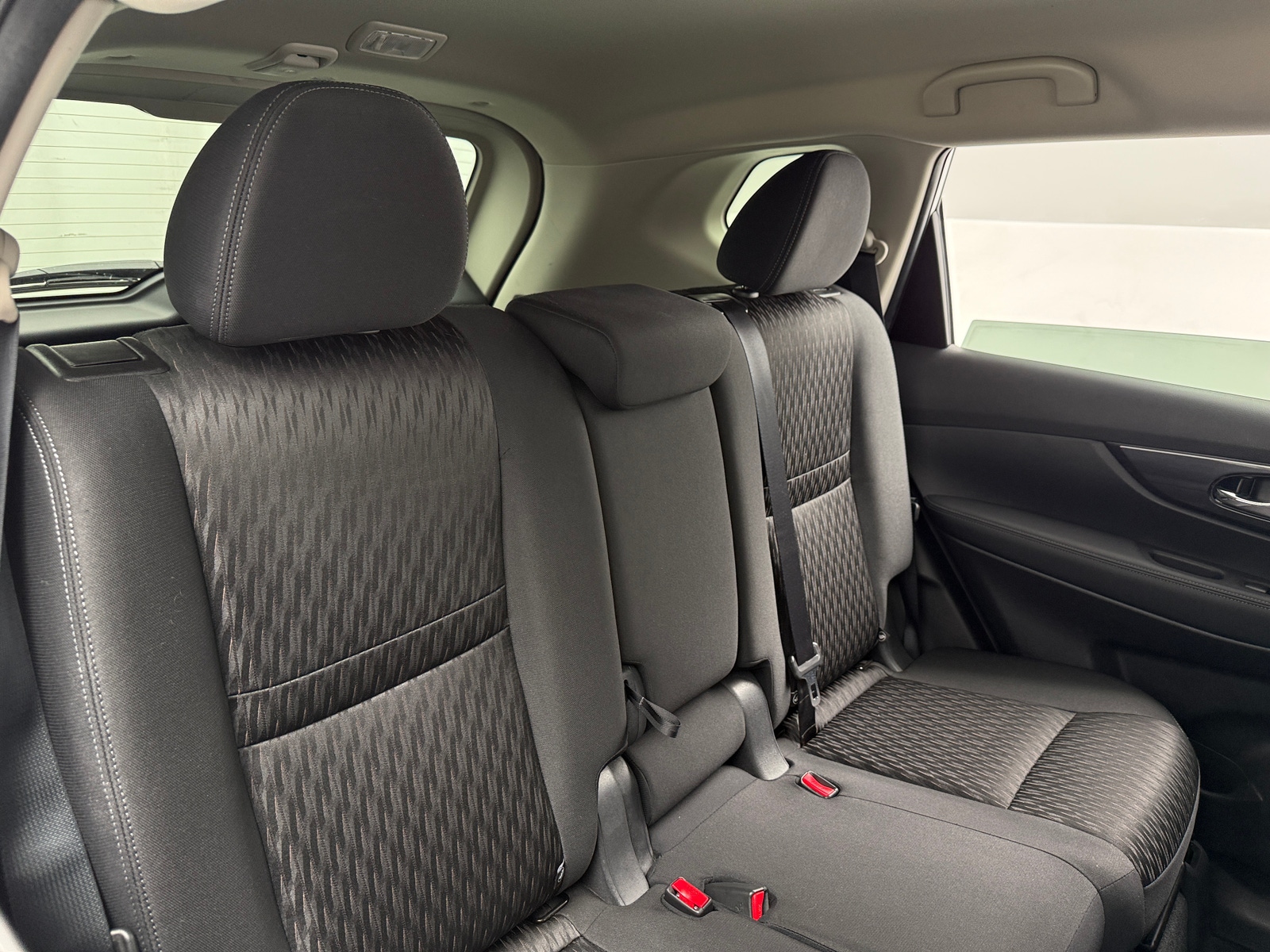 Thumbnail: 2019 Nissan Rogue - 6