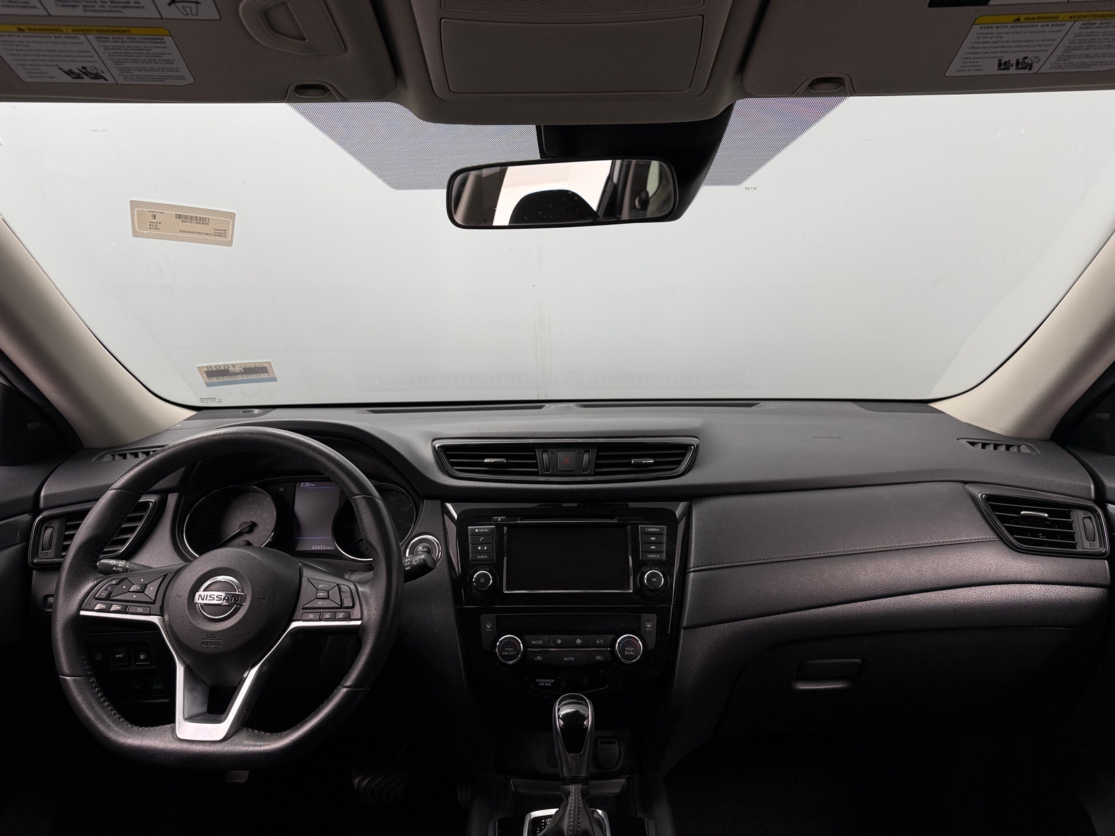 Thumbnail: 2019 Nissan Rogue - 3