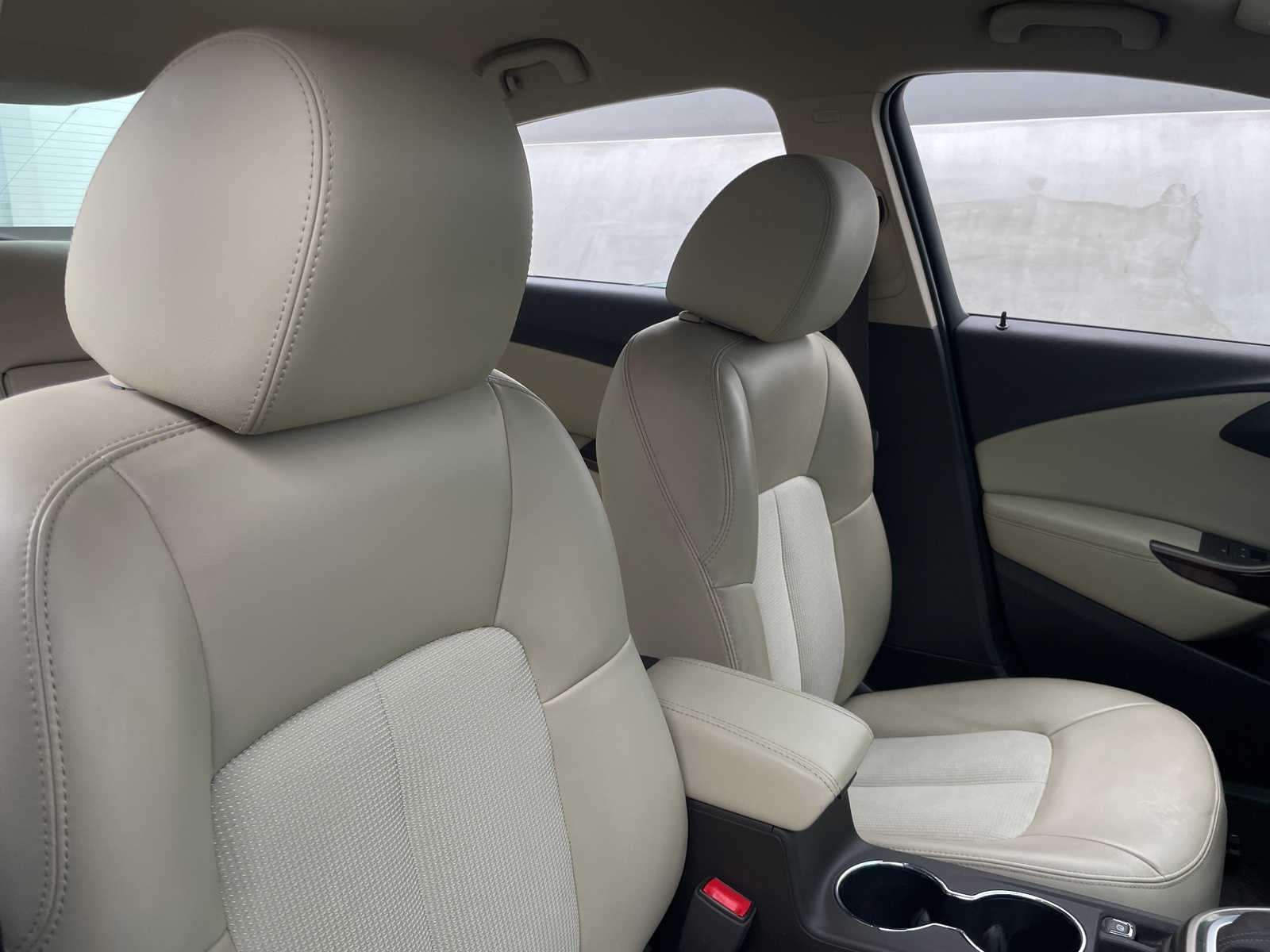 Thumbnail: 2016 Buick Verano - 2