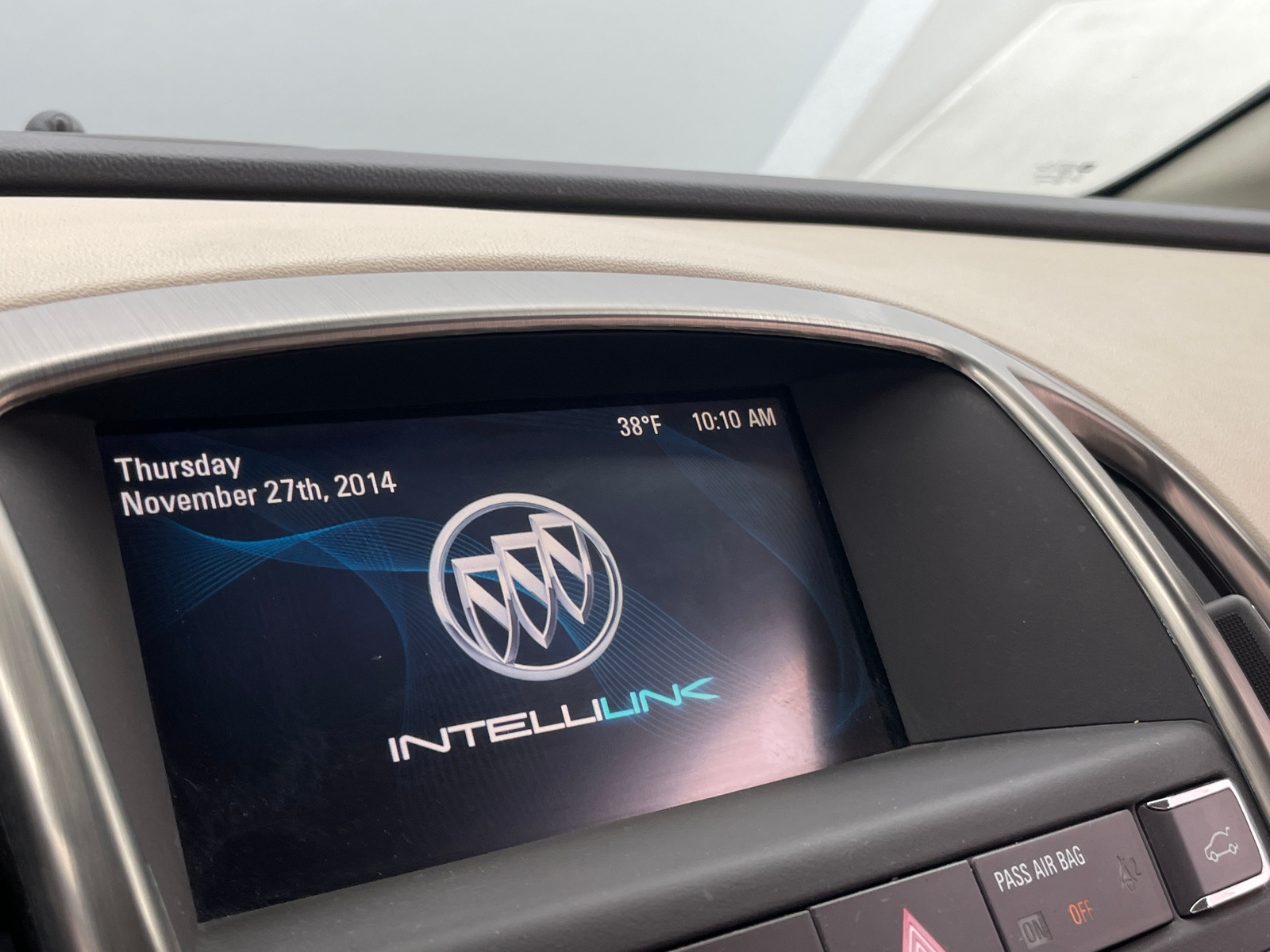 Thumbnail: 2016 Buick Verano - 4