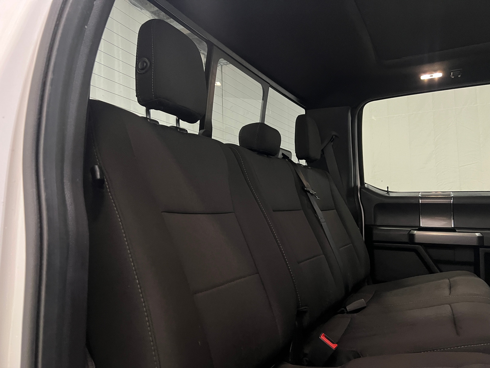 Thumbnail: 2018 Ford Econoline - 6