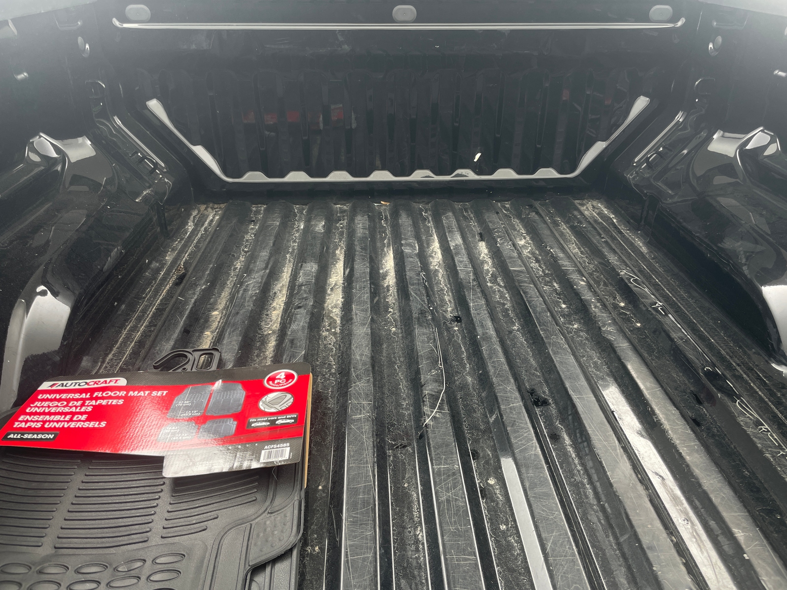 Thumbnail: 2024 Chevrolet Colorado - 7