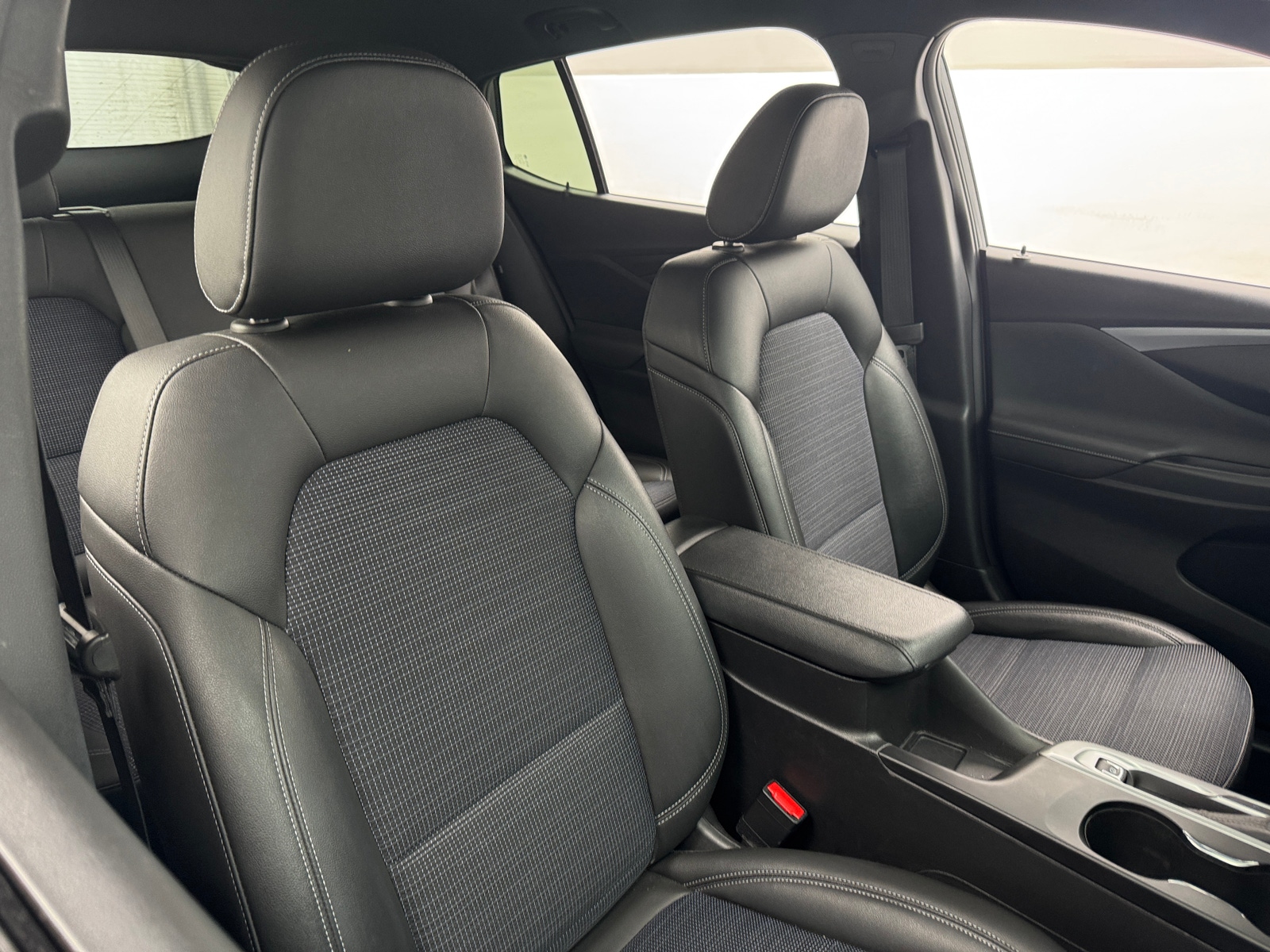 Thumbnail: 2025 Buick Envista - 2