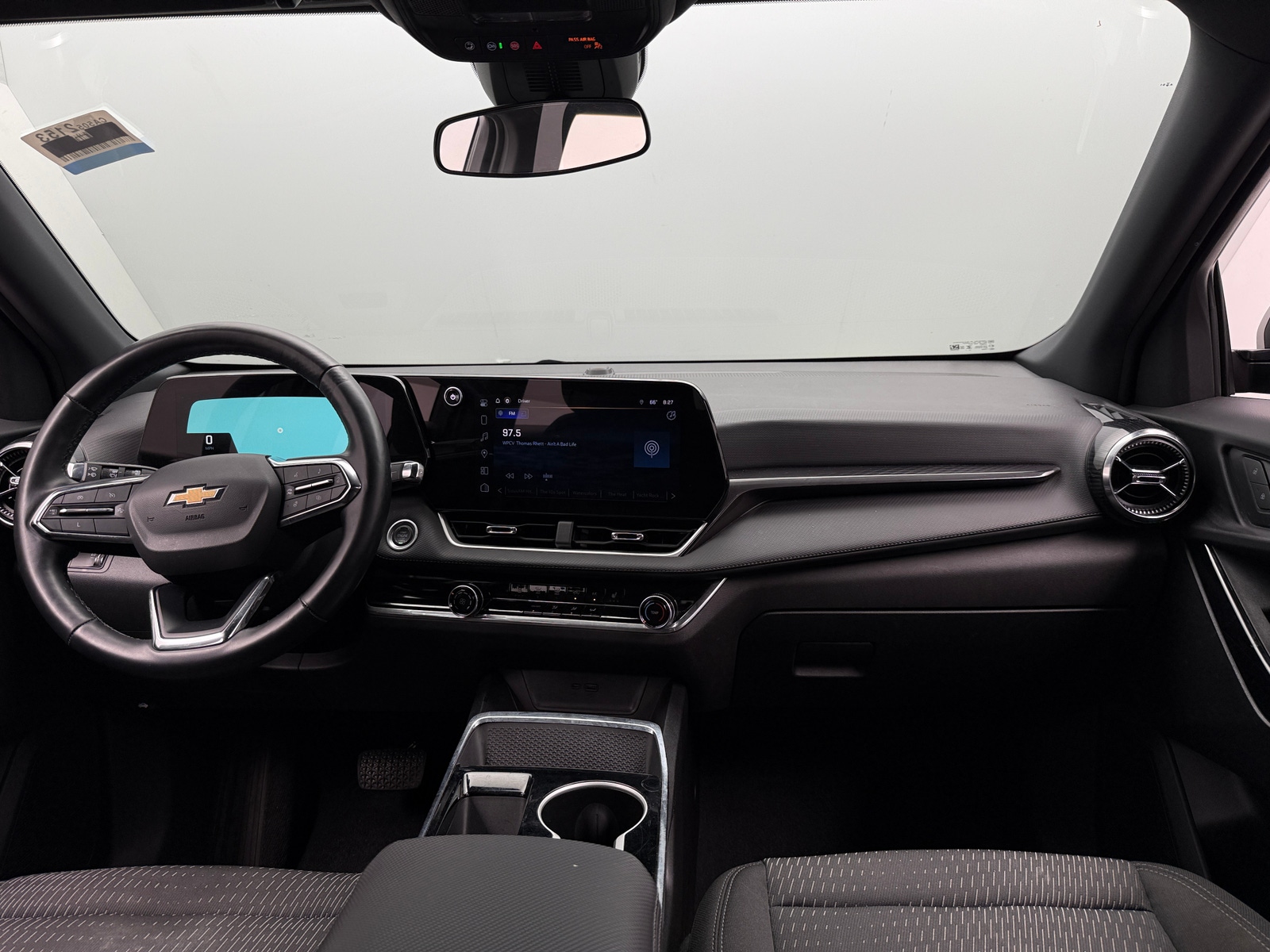 Thumbnail: 2025 Chevrolet Equinox - 3