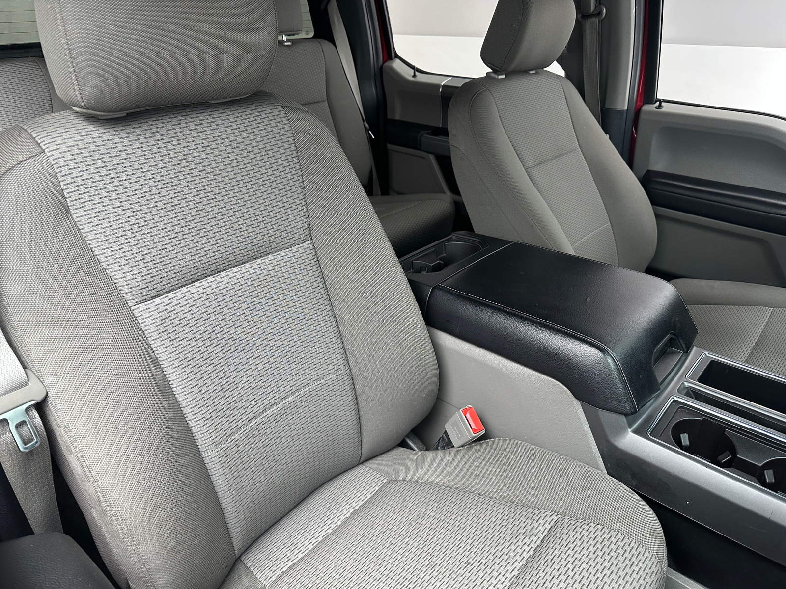 Thumbnail: 2019 Ford Econoline - 2