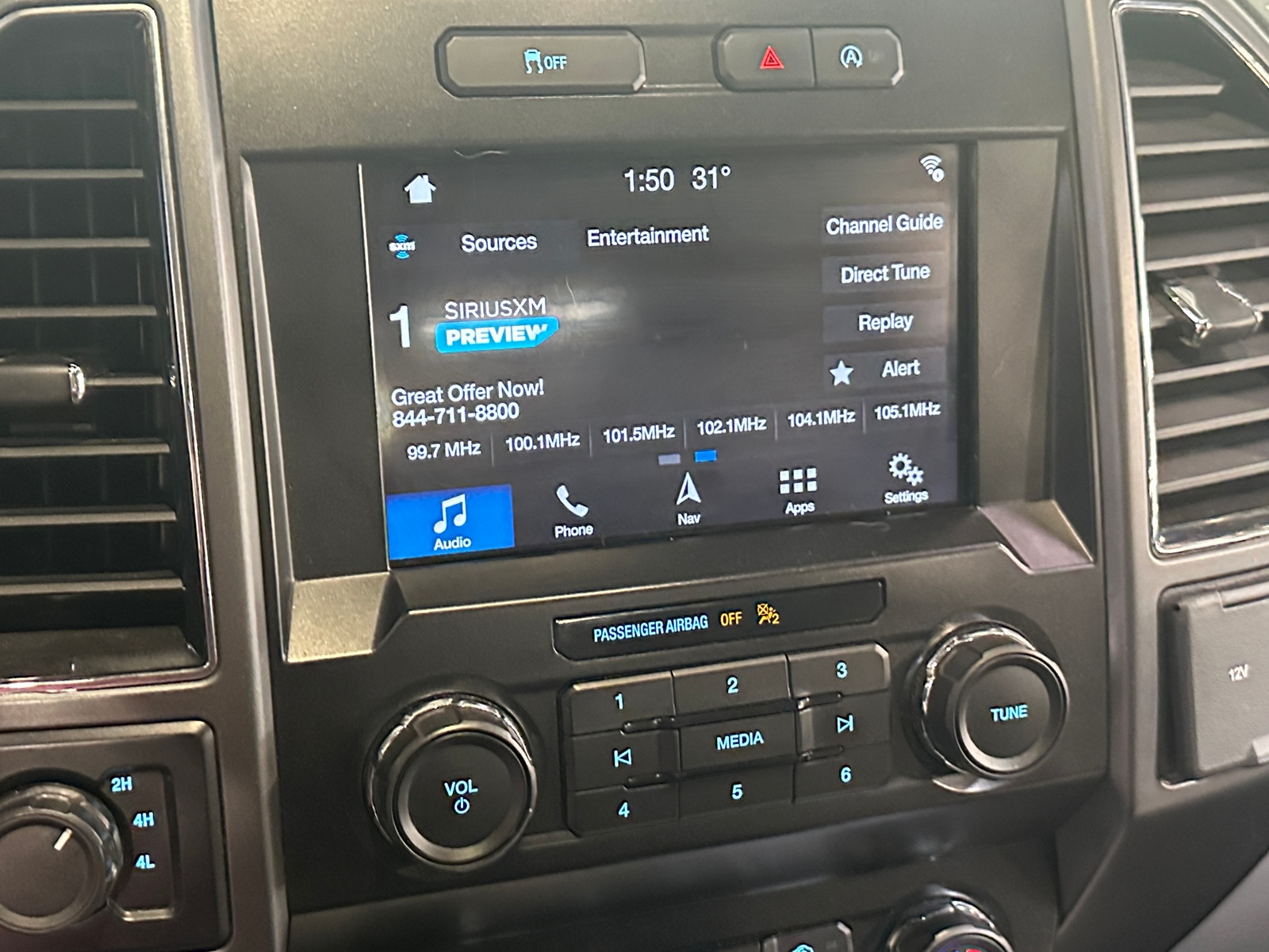 Thumbnail: 2019 Ford Econoline - 4