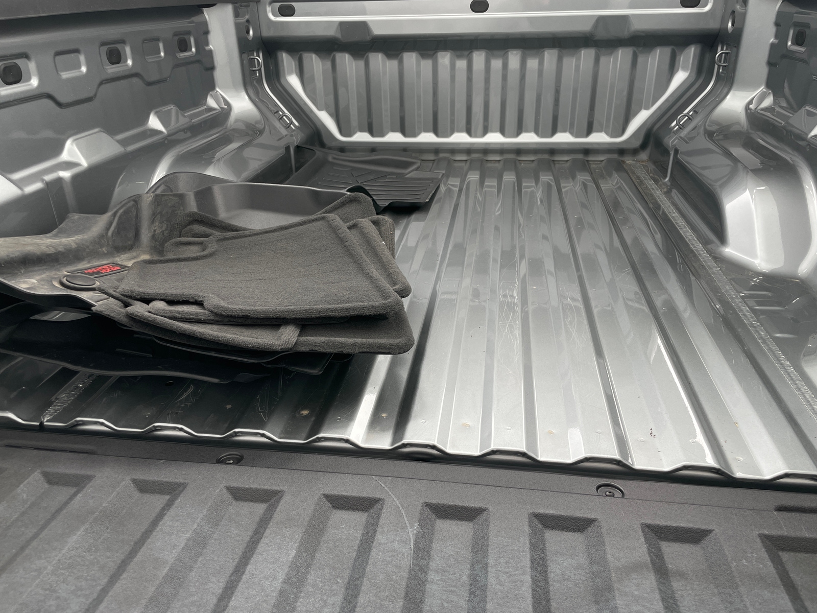 Thumbnail: 2024 Chevrolet Colorado - 7