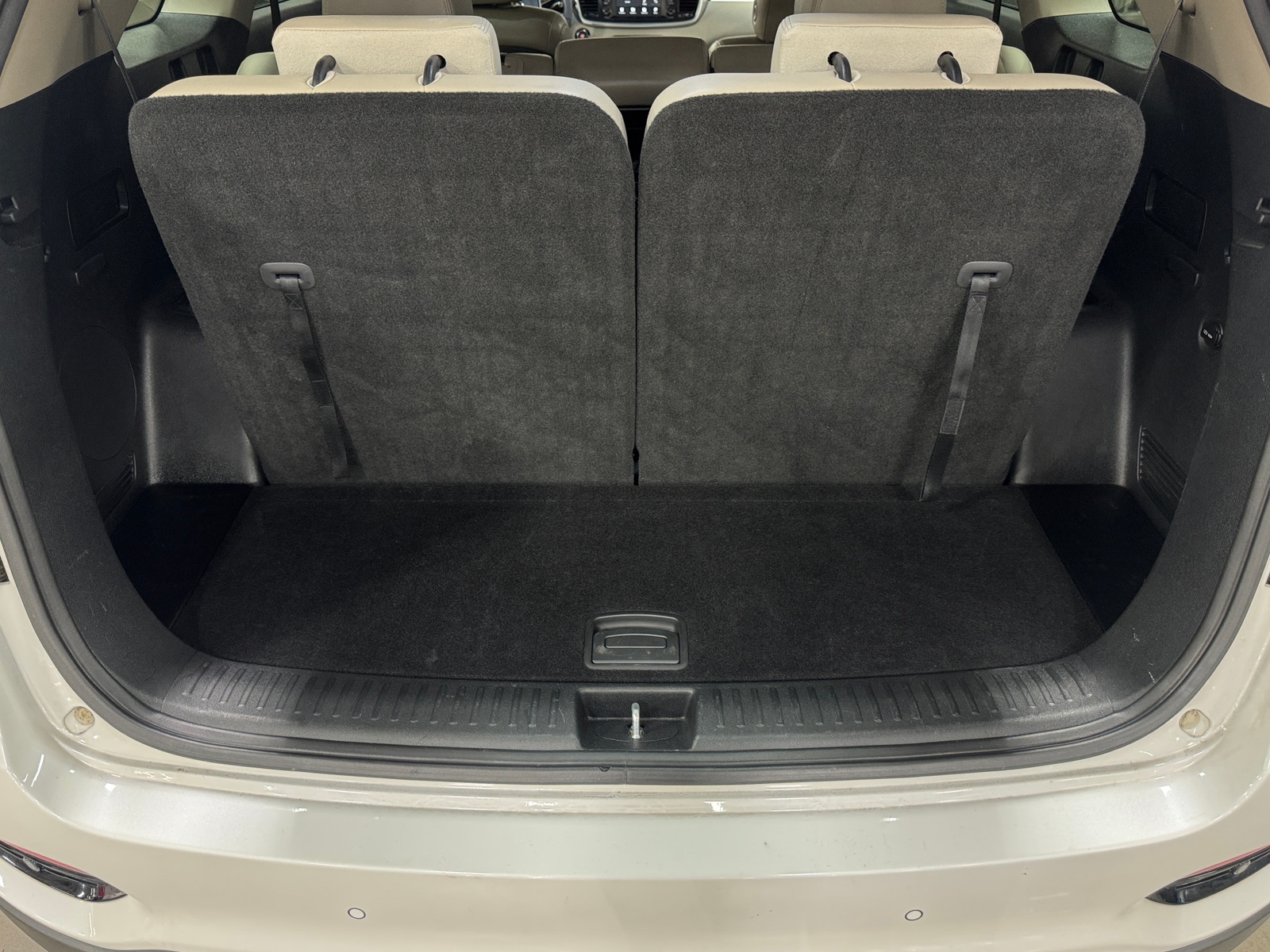 Thumbnail: 2019 Kia Sorento - 6