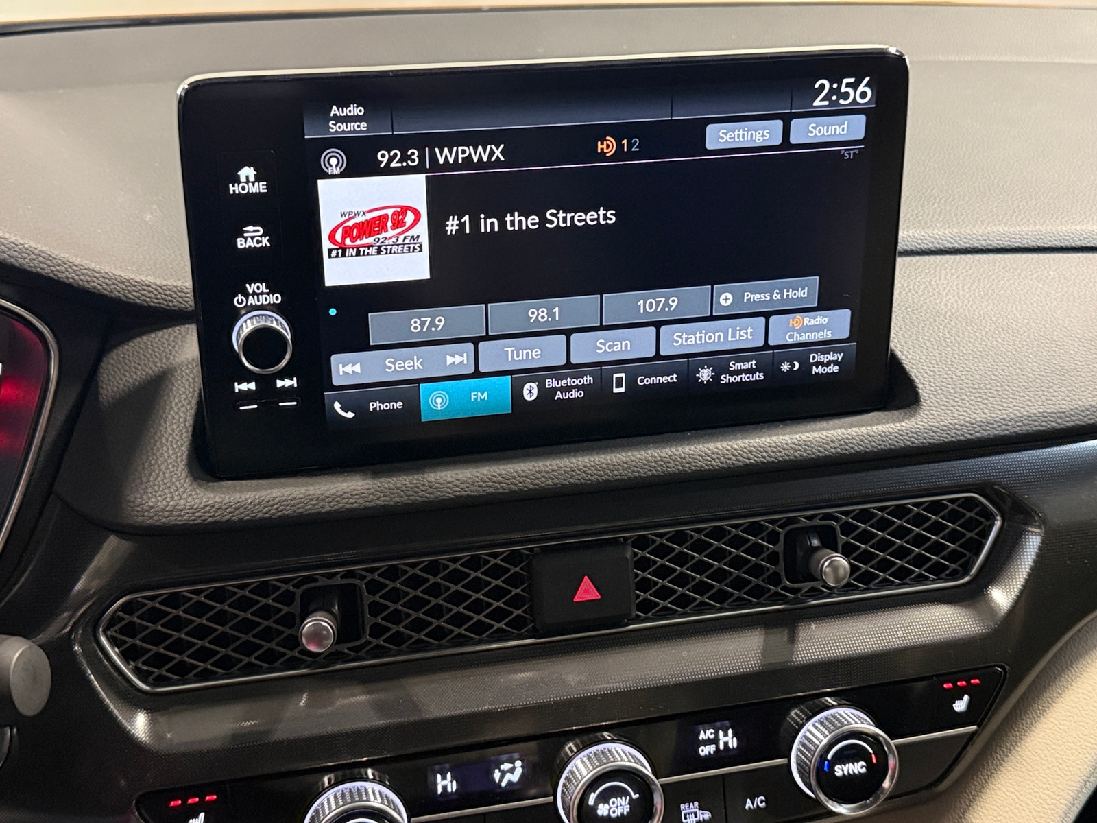 Thumbnail: 2024 Acura Integra - 3