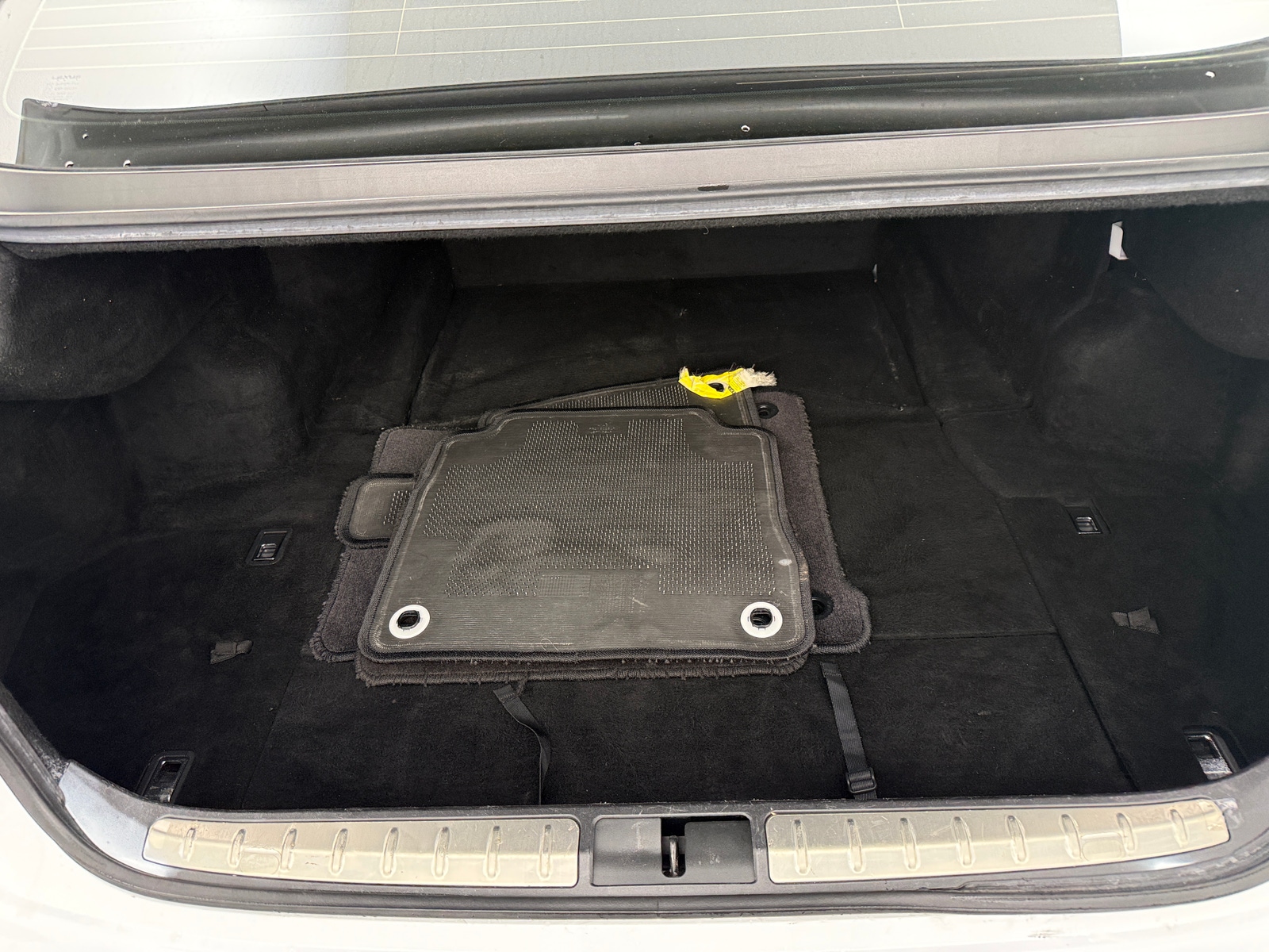 Thumbnail: 2018 Lexus LS - 6