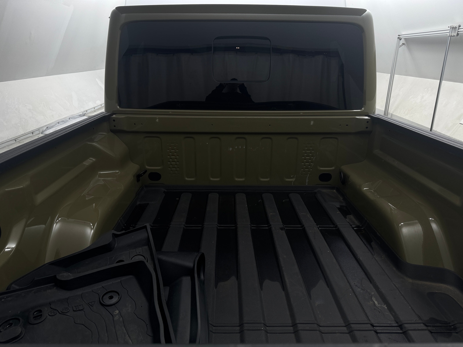 Thumbnail: 2025 Jeep Gladiator - 6