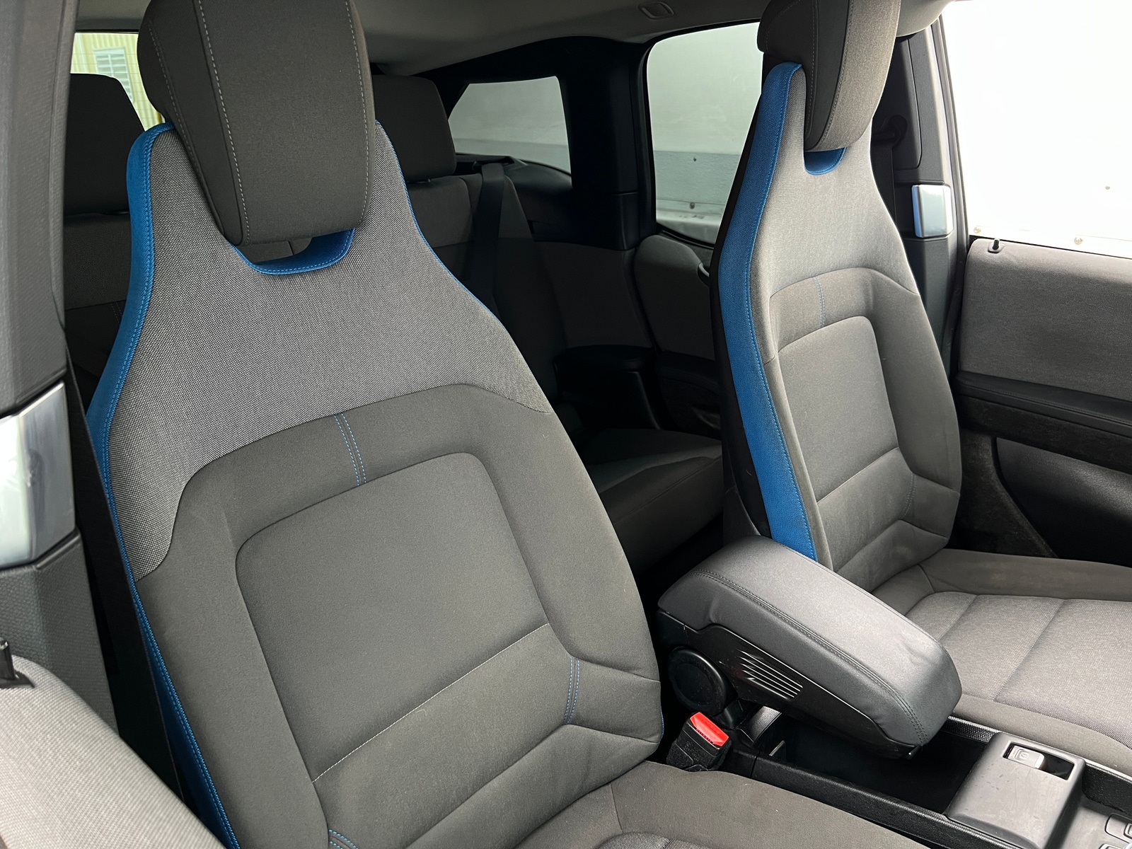 Thumbnail: 2020 BMW i3 - 2