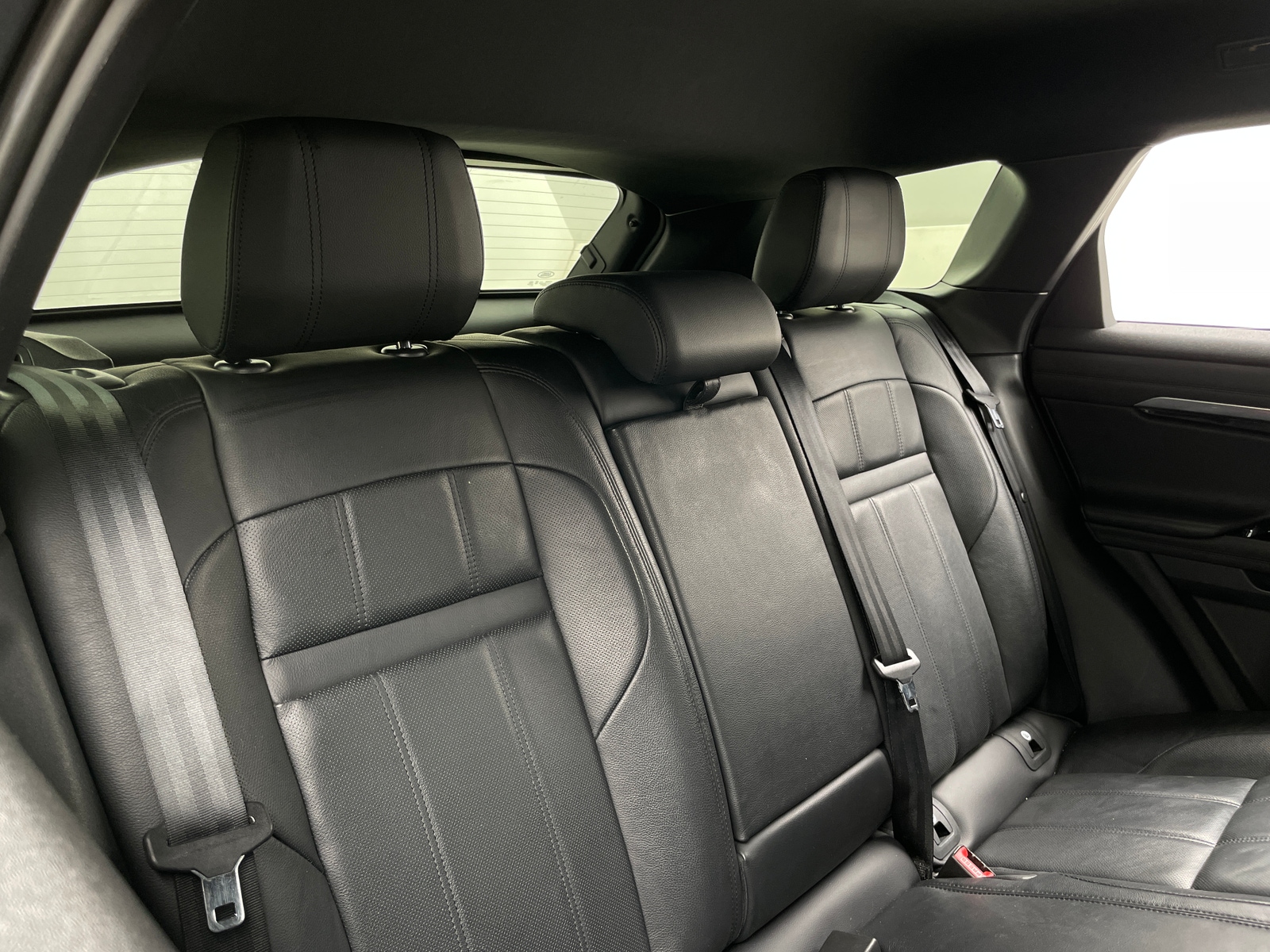 Thumbnail: 2020 Land Rover Range Rover Evoque - 5