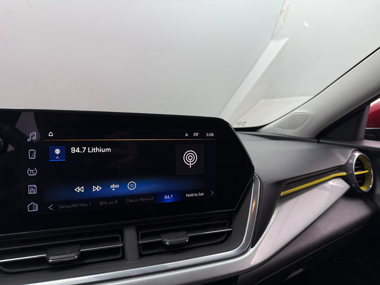 Thumbnail: 2024 Chevrolet Trax - 4