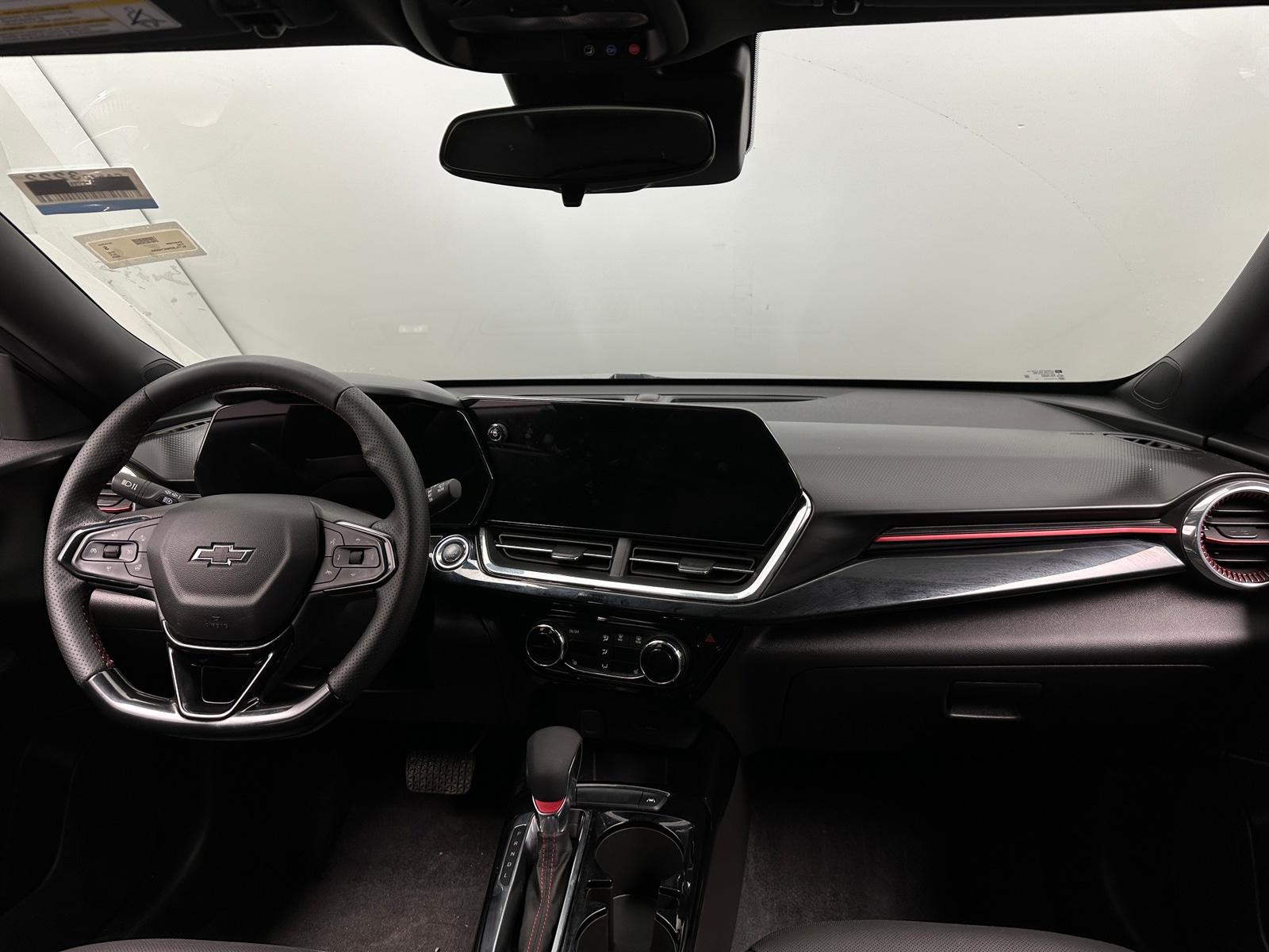 Thumbnail: 2025 Chevrolet Trax - 2