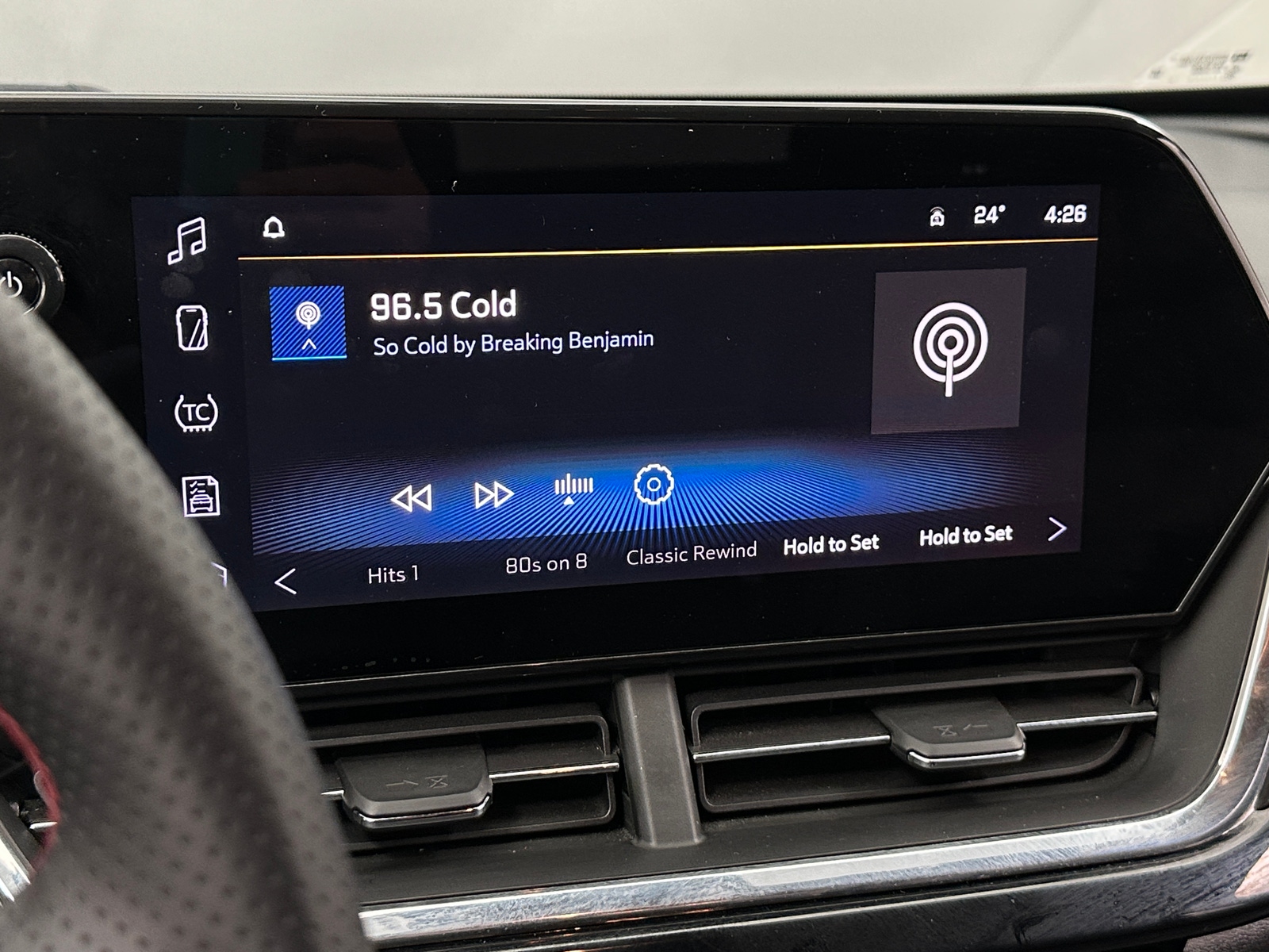 Thumbnail: 2025 Chevrolet Trax - 3