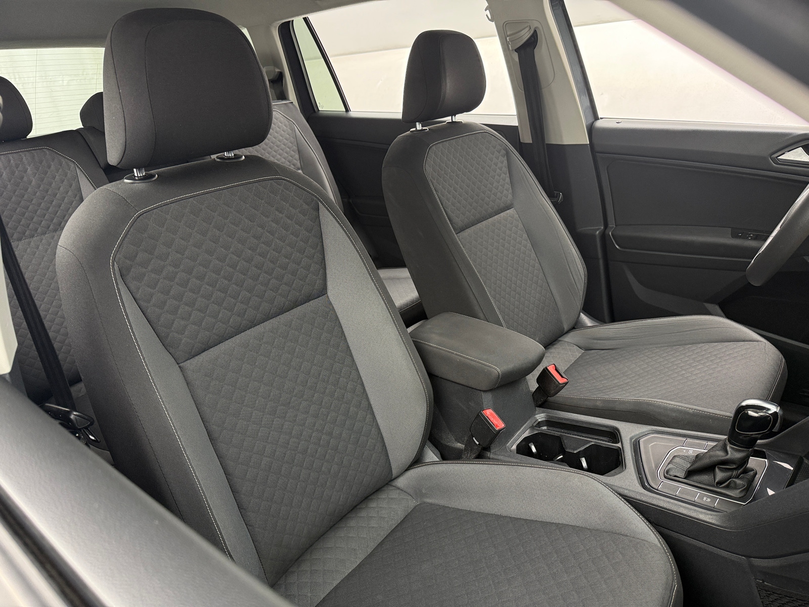 Thumbnail: 2021 Volkswagen Tiguan - 2