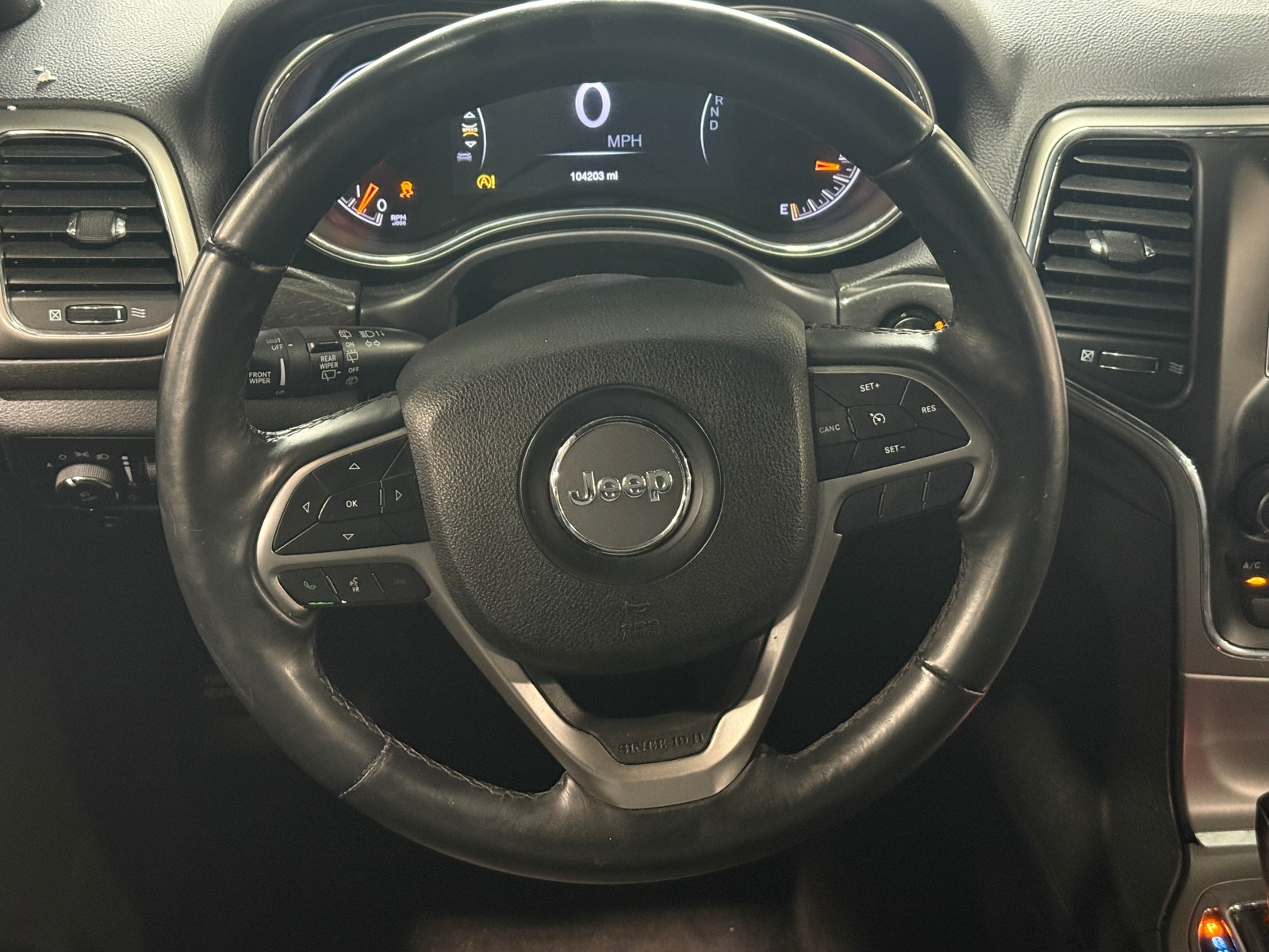 Thumbnail: 2018 Jeep Grand Cherokee - 5