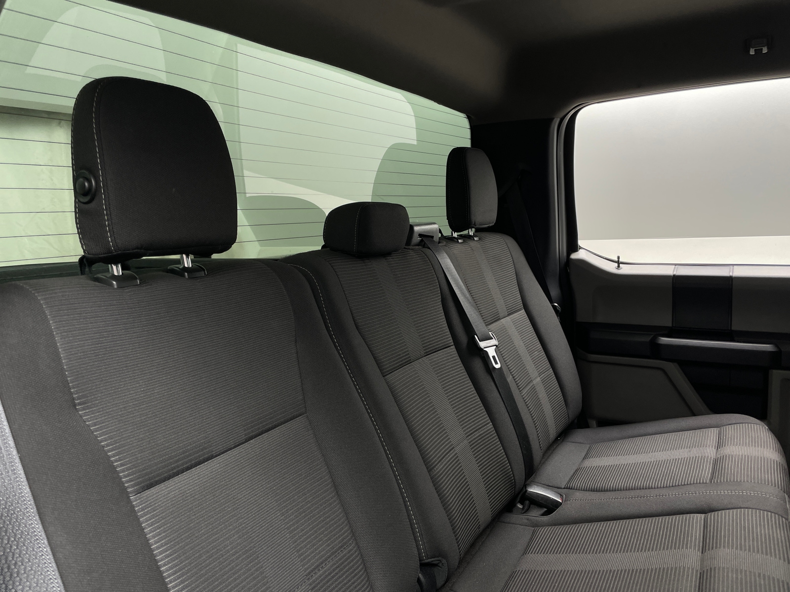 Thumbnail: 2017 Ford Econoline - 6