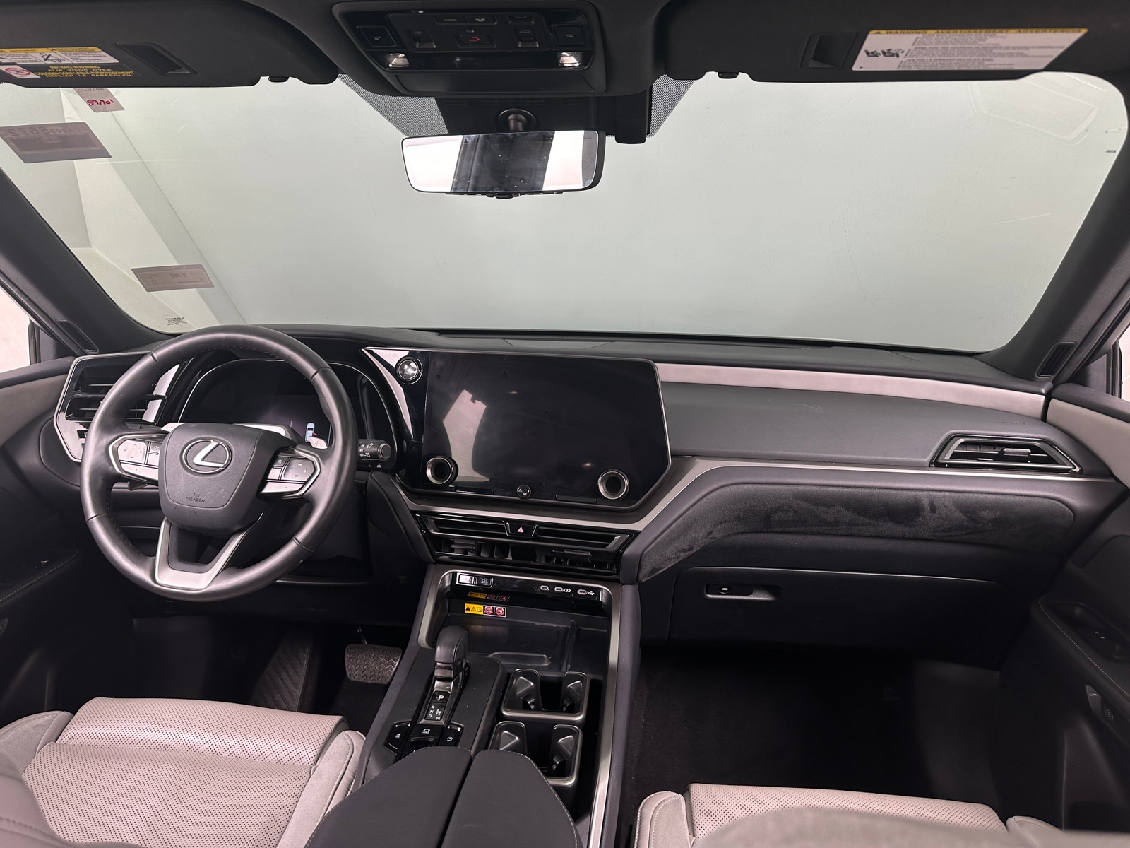 Thumbnail: 2024 Lexus TX - 3