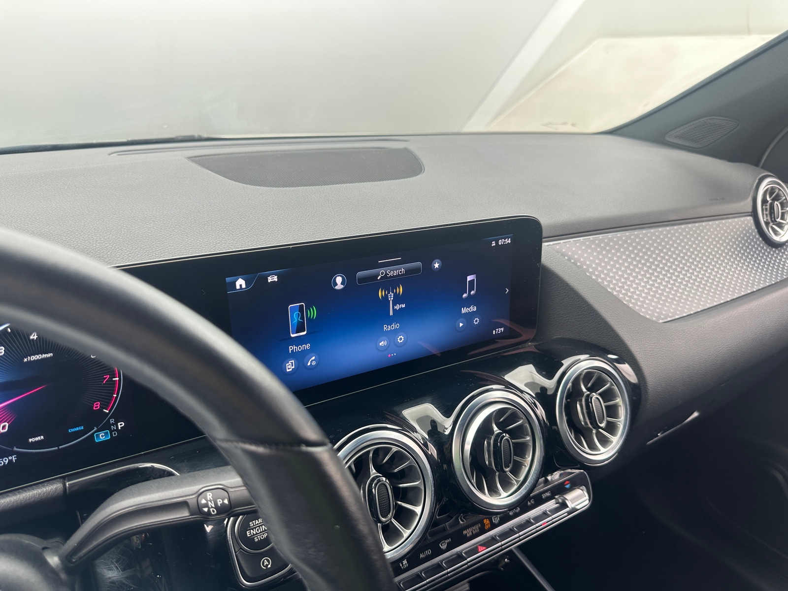 Thumbnail: 2025 Mercedes-Benz GLA - 3