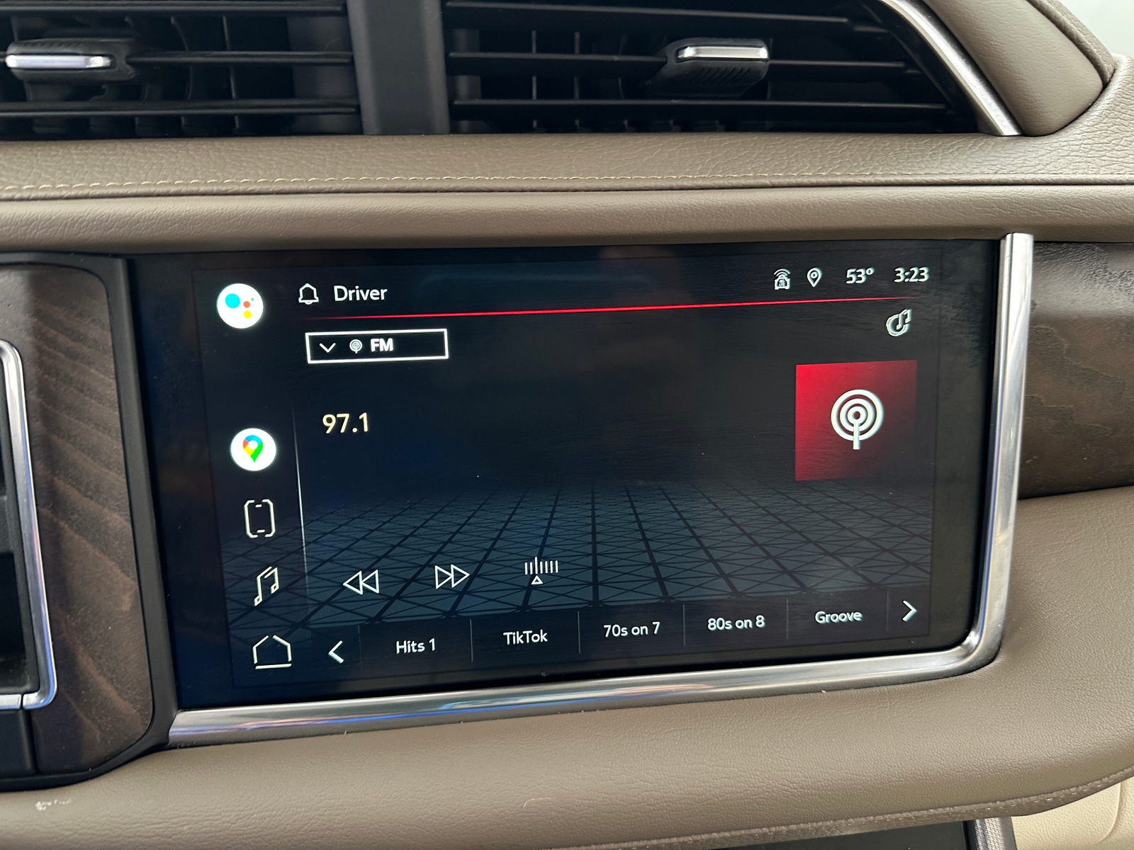 Thumbnail: 2022 GMC Yukon - 3