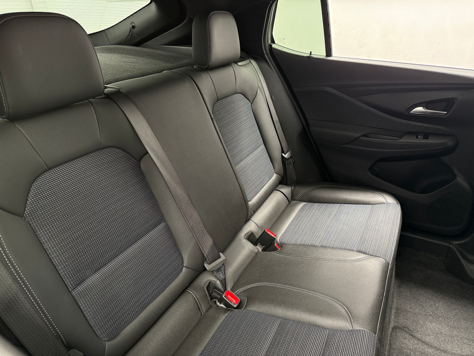 Thumbnail: 2025 Buick Envista - 6