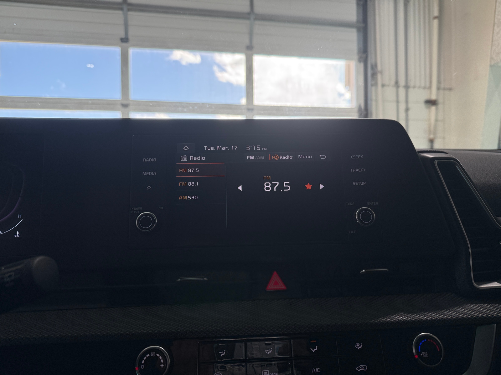 Thumbnail: 2024 Kia Sportage - 4