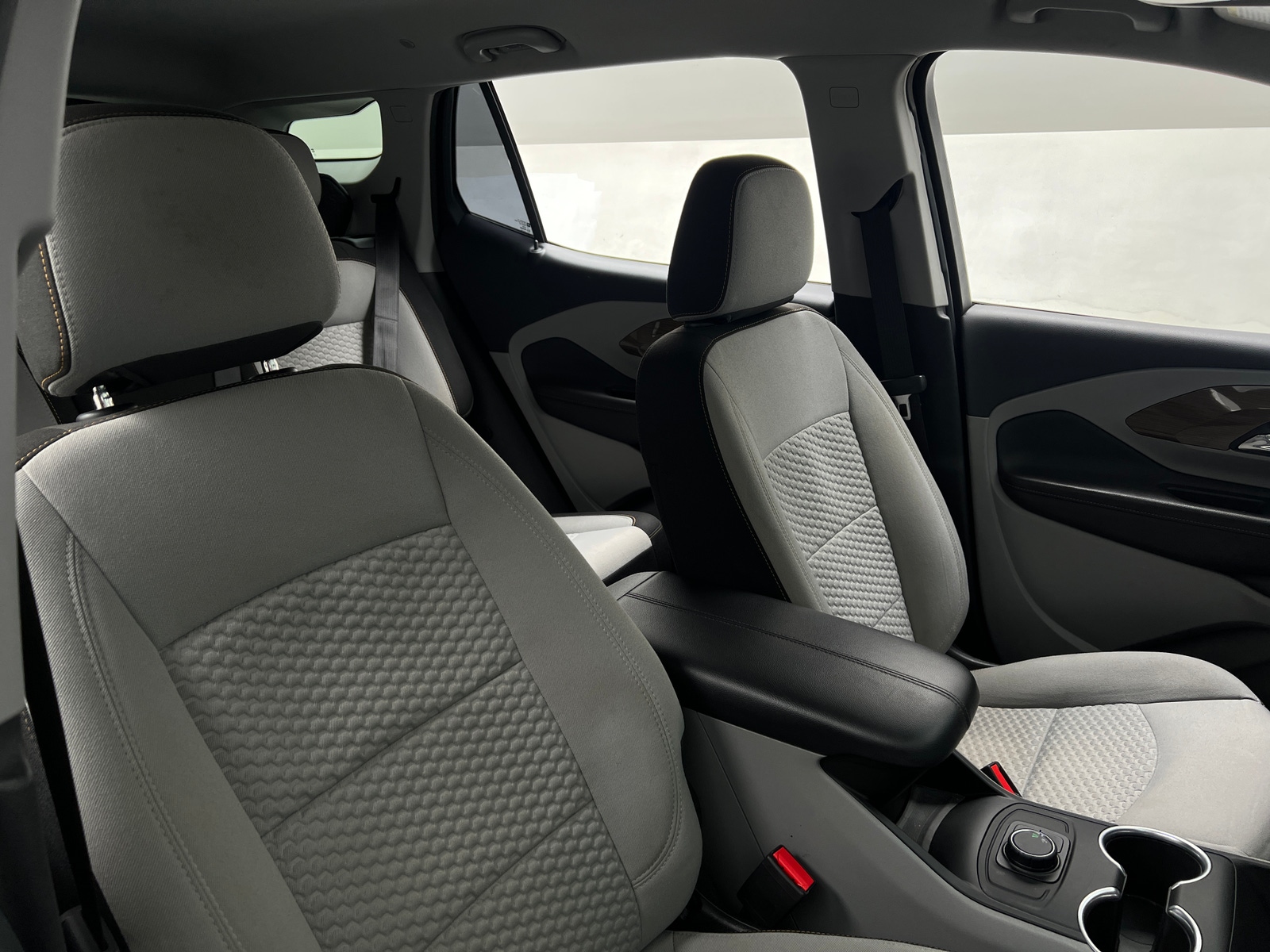 Thumbnail: 2020 GMC Terrain - 2