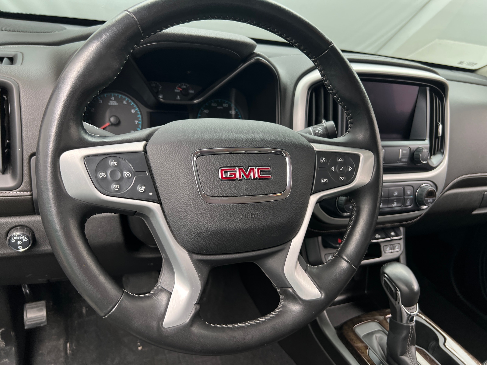 Thumbnail: 2022 GMC Canyon - 4