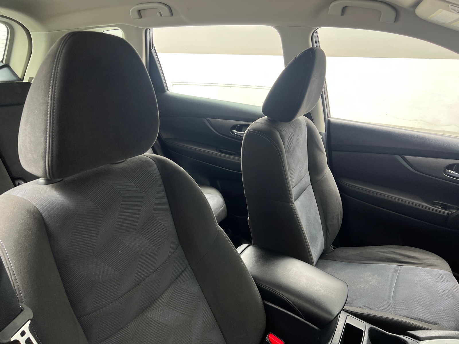 Thumbnail: 2015 Nissan Rogue - 2