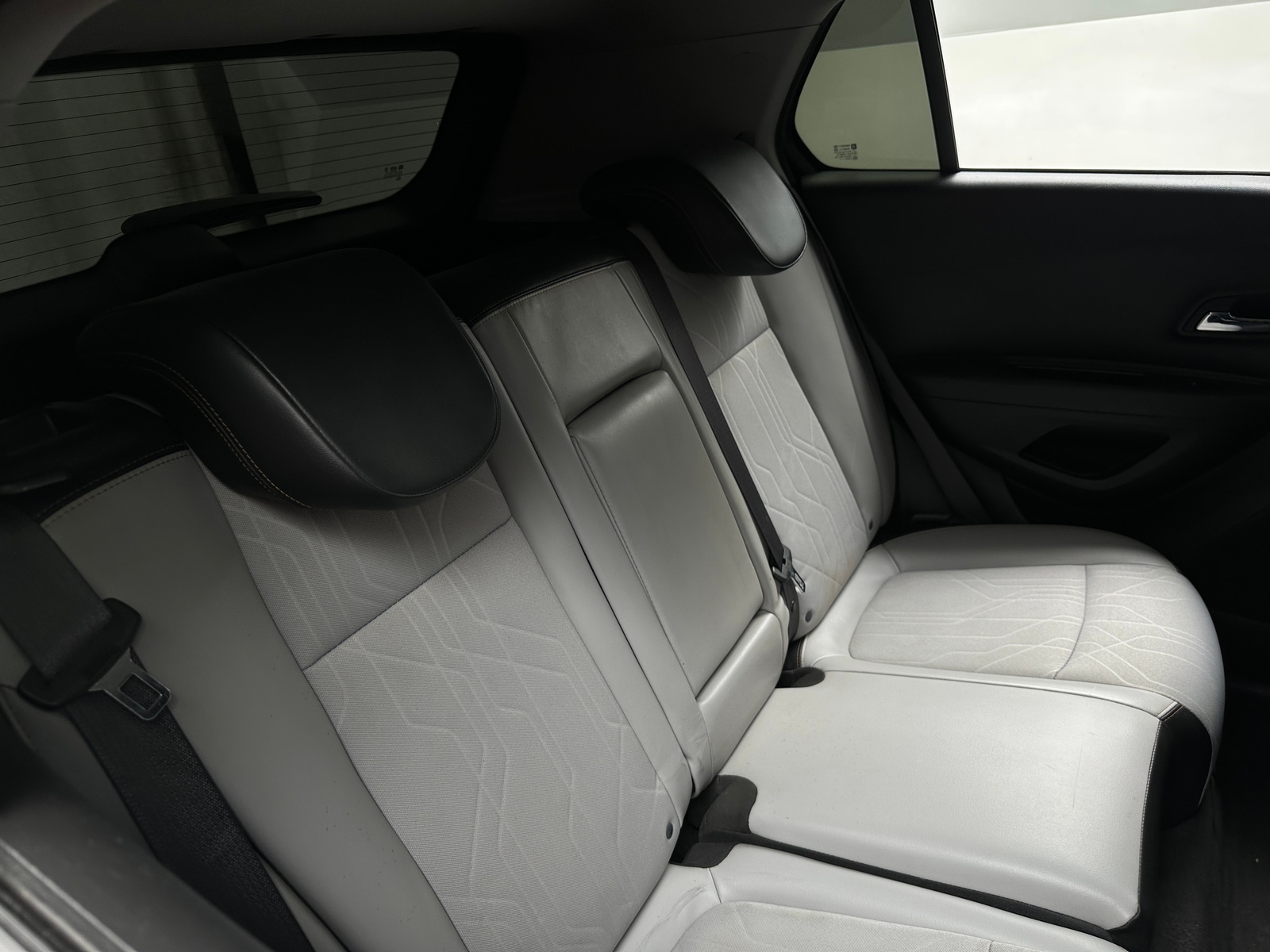 Thumbnail: 2017 Chevrolet Trax - 6