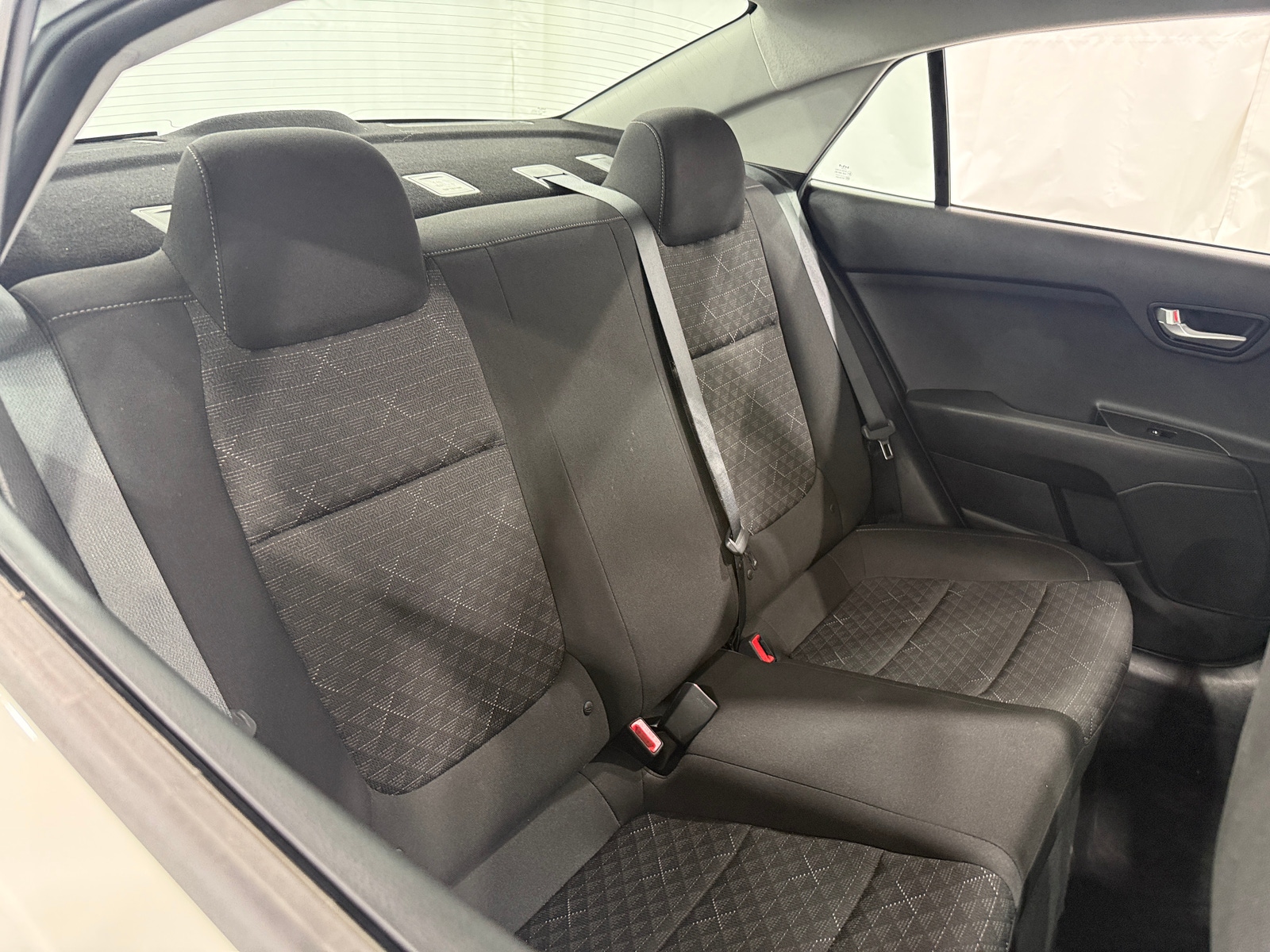 Thumbnail: 2022 Kia Rio - 6