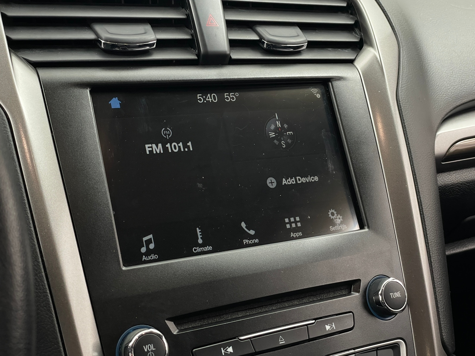 Thumbnail: 2017 Ford Fusion - 4