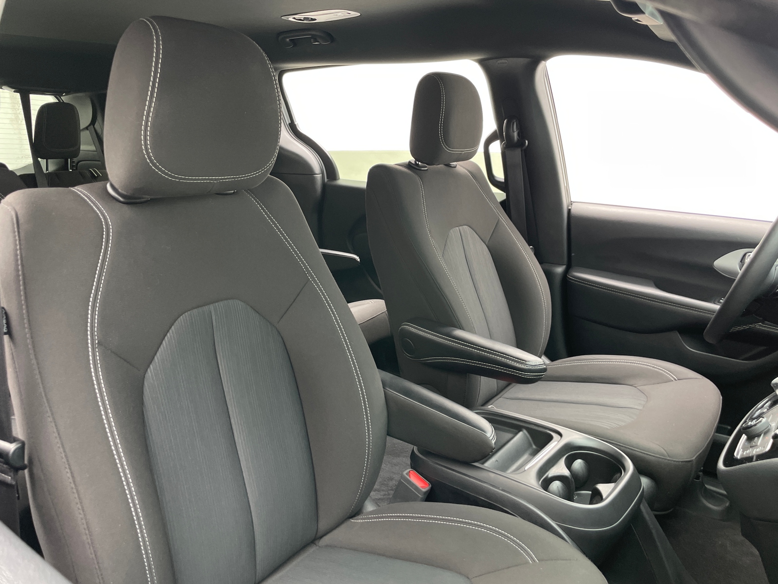 Thumbnail: 2024 Chrysler Pacifica - 2