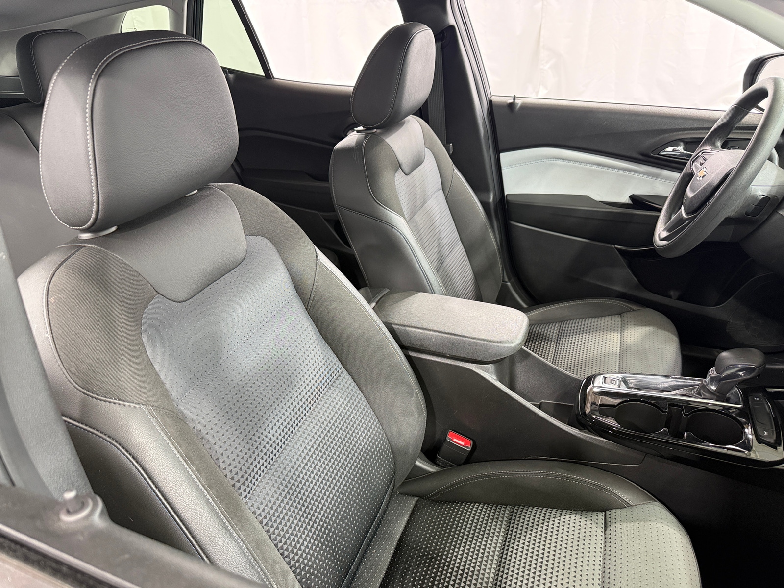 Thumbnail: 2024 Chevrolet Trax - 2