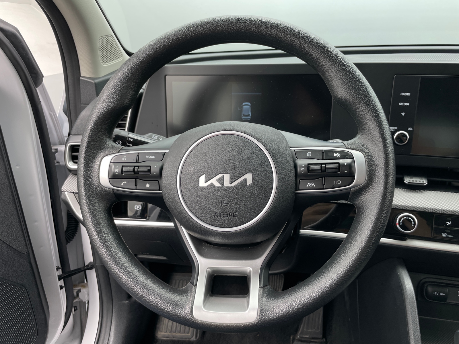 Thumbnail: 2025 Kia Sportage - 5