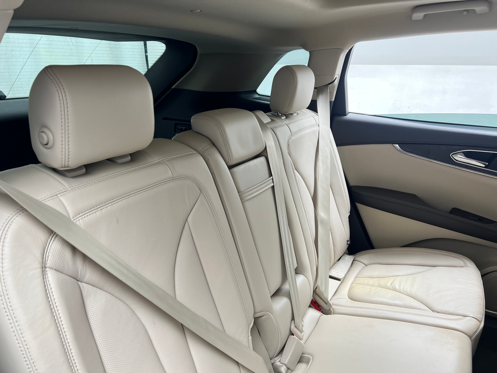 Thumbnail: 2017 Lincoln MKX - 5