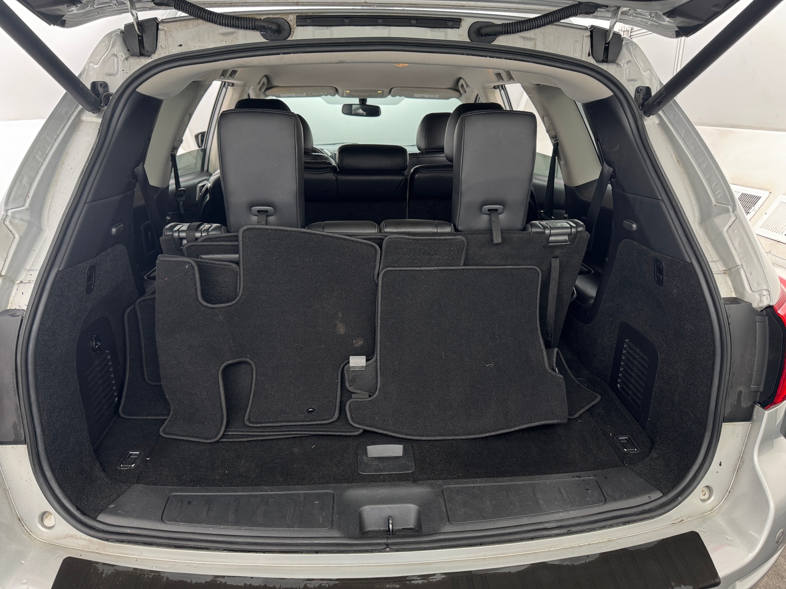 Thumbnail: 2019 Nissan Pathfinder - 6