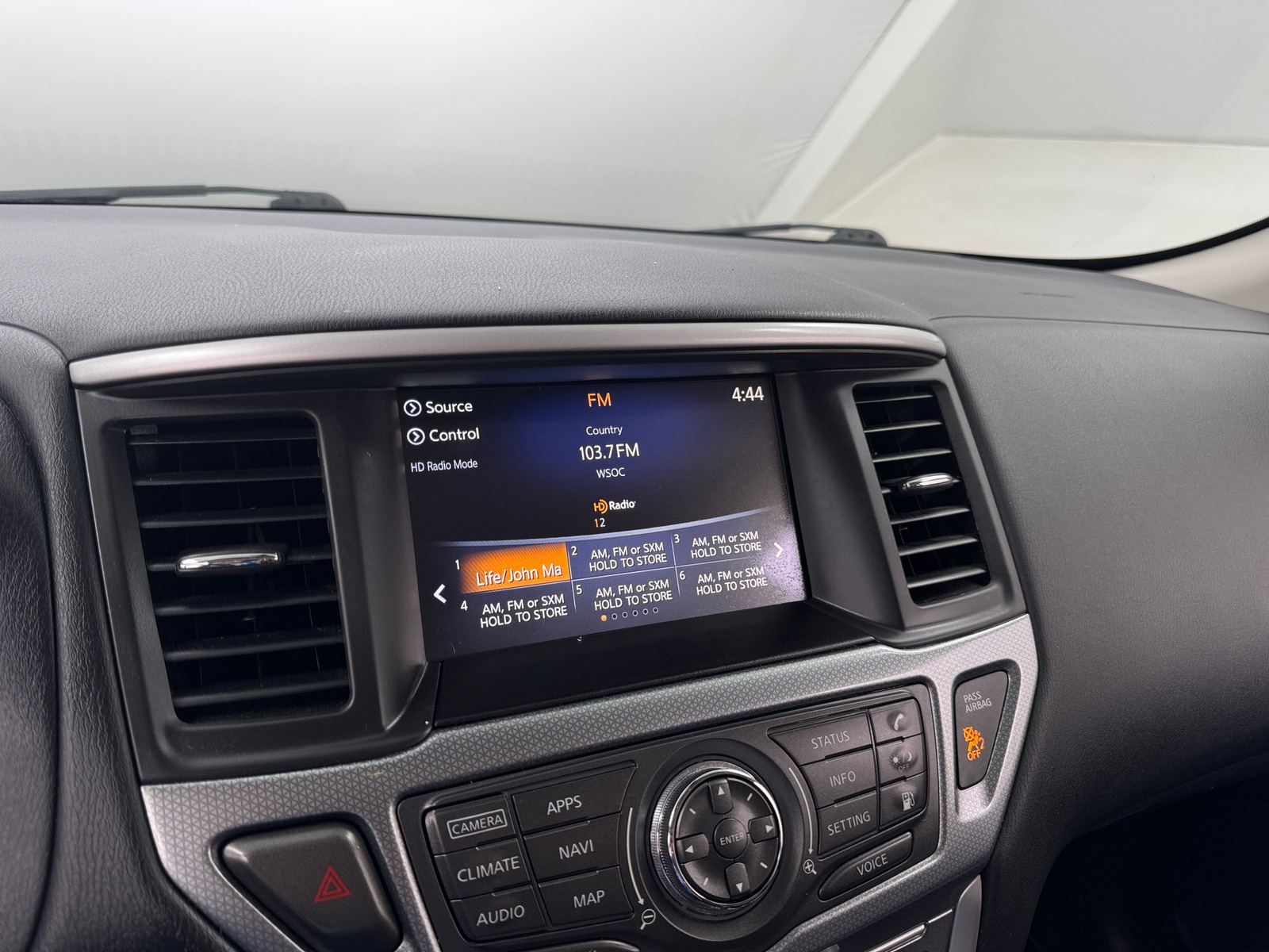 Thumbnail: 2019 Nissan Pathfinder - 3