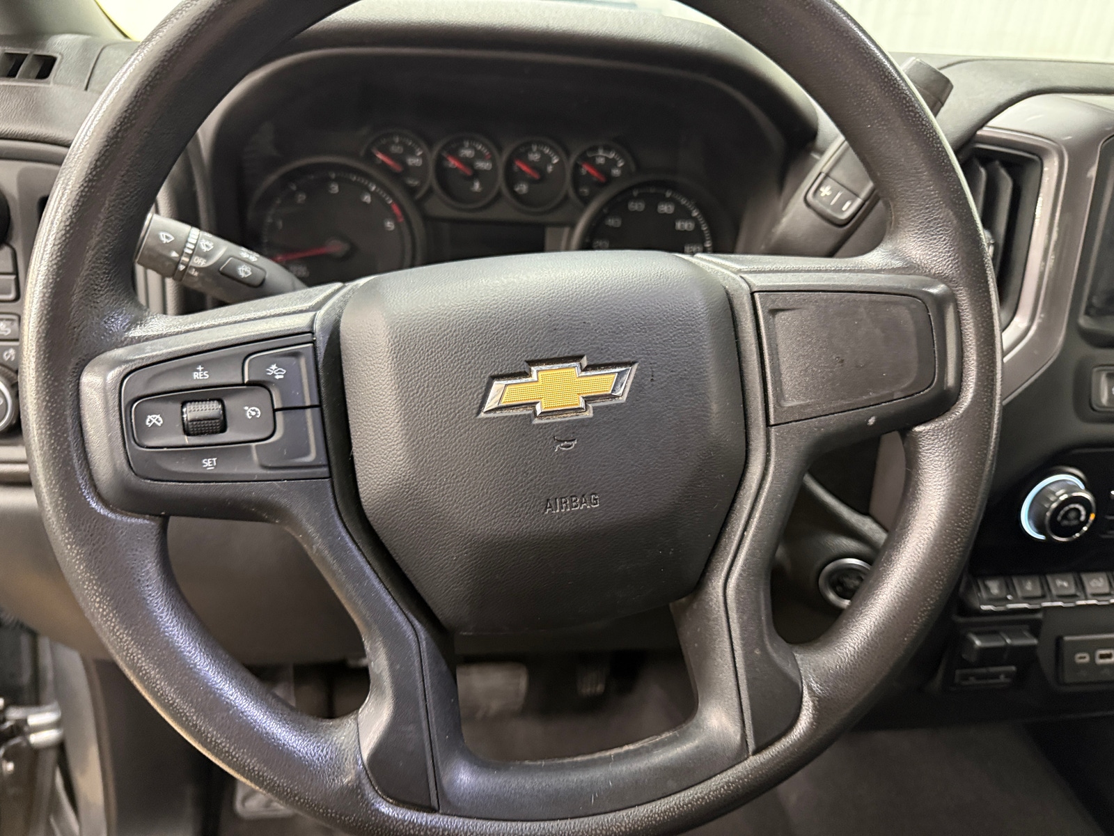 Thumbnail: 2024 Chevrolet Silverado 2500 - 5