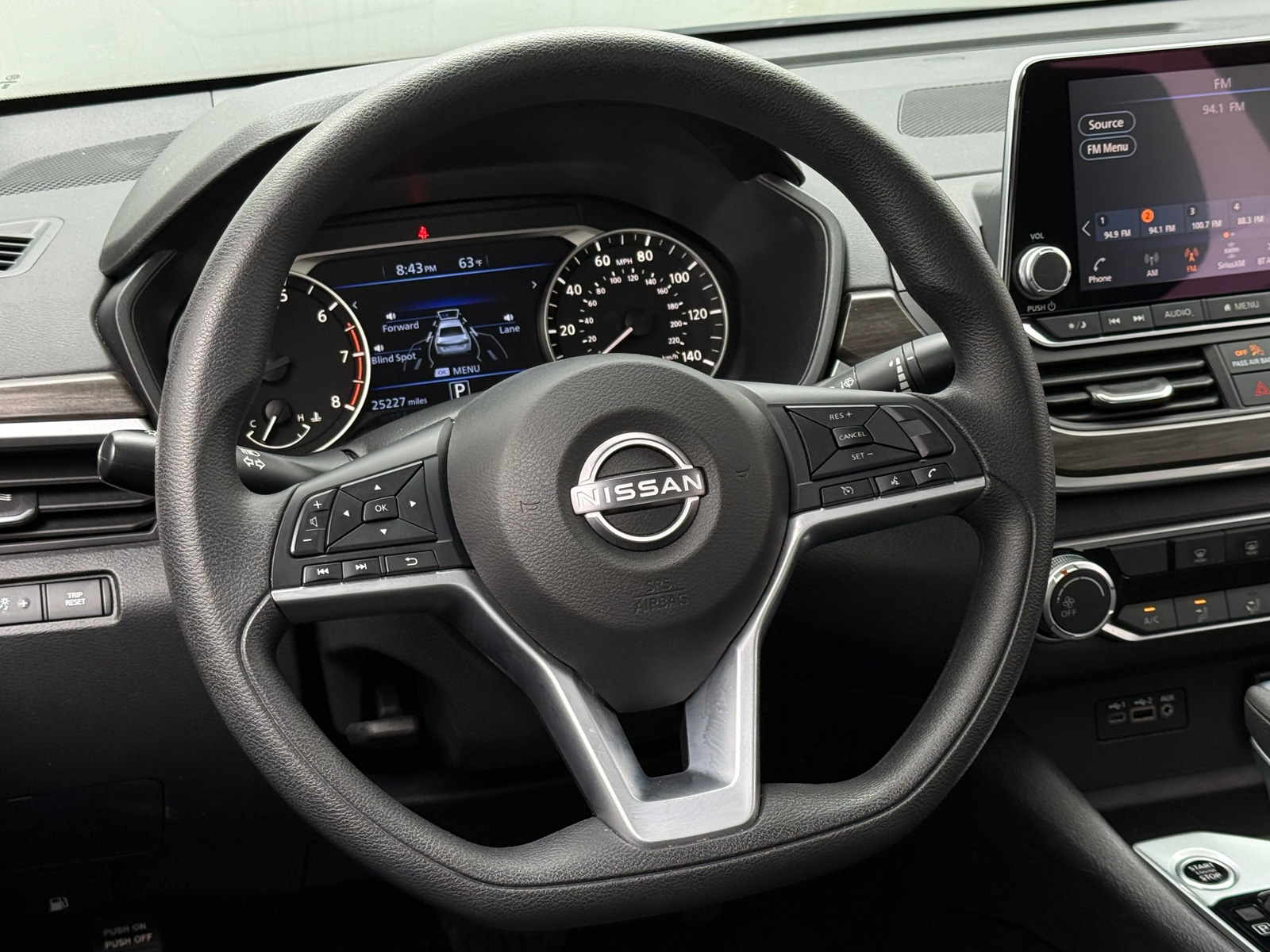 Thumbnail: 2025 Nissan Altima - 5