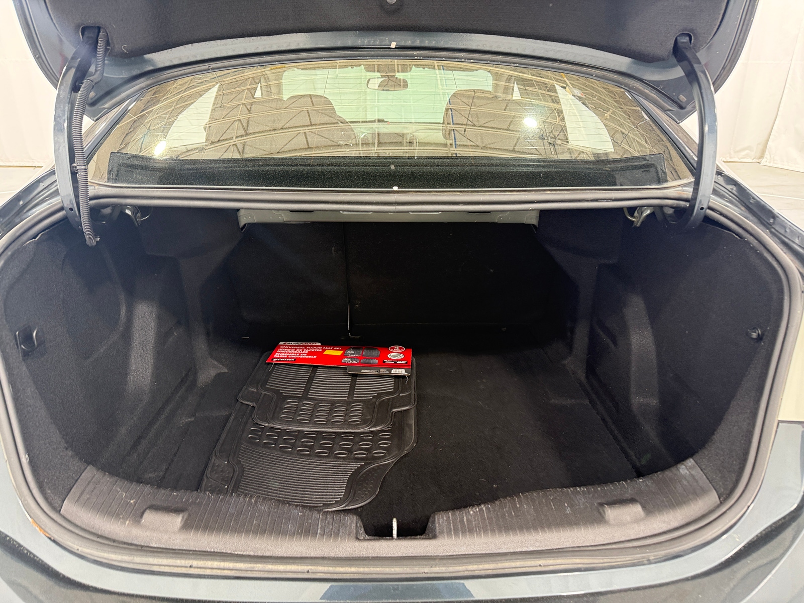 Thumbnail: 2017 Chevrolet Cruze - 7