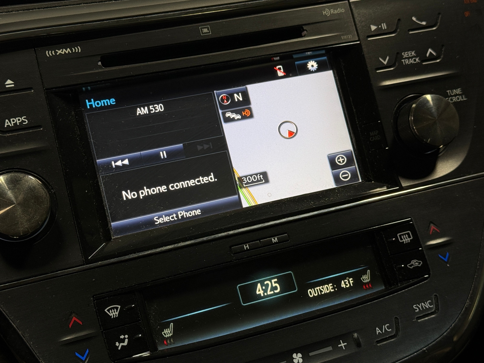 Thumbnail: 2016 Toyota Avalon - 3