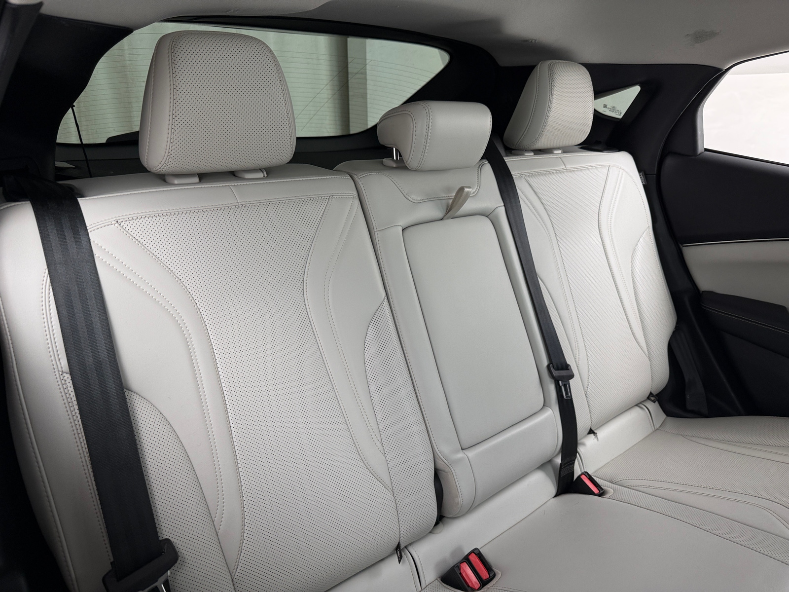 Thumbnail: 2022 Ford Mustang Mach-E - 5