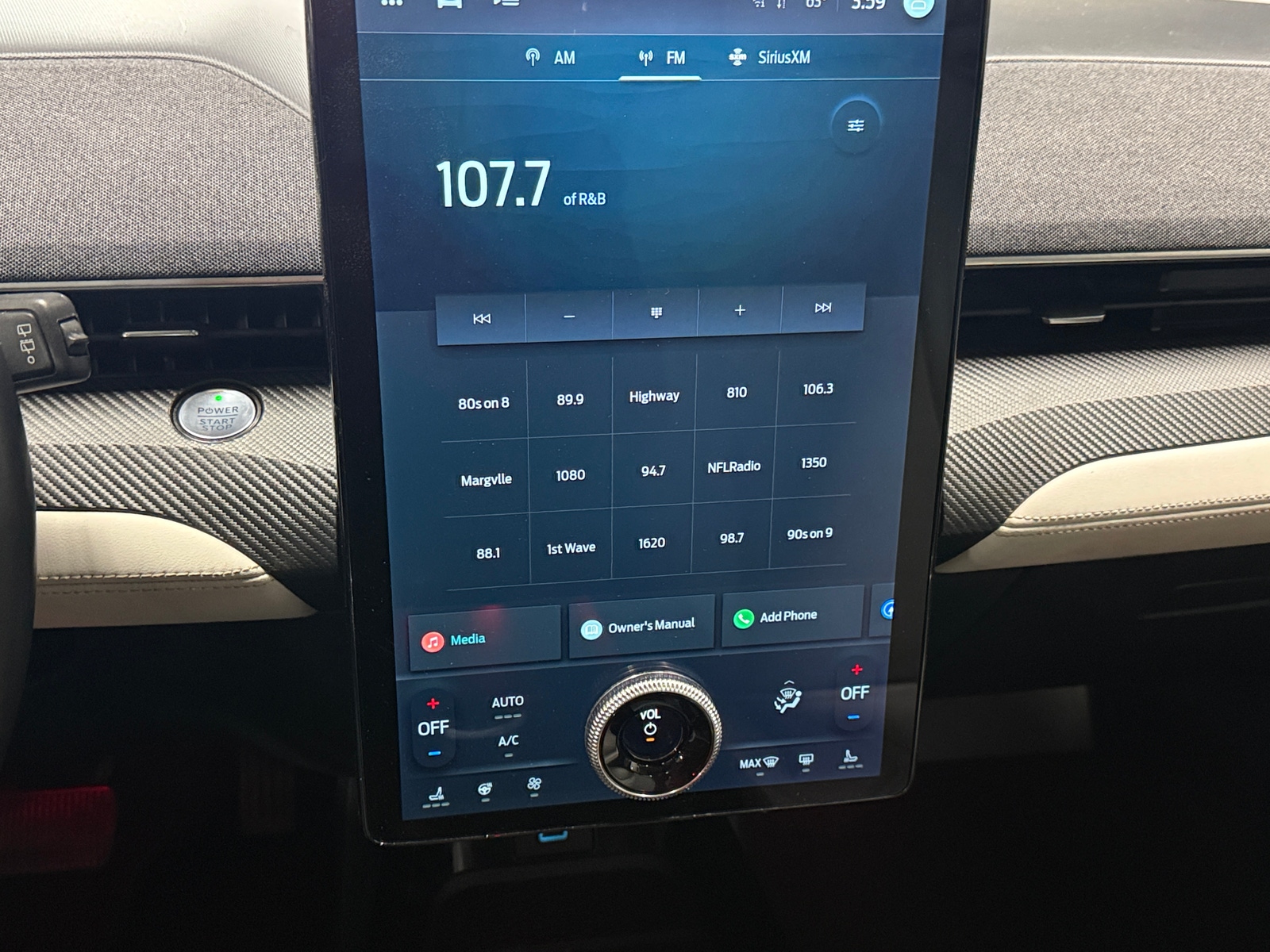 Thumbnail: 2022 Ford Mustang Mach-E - 3