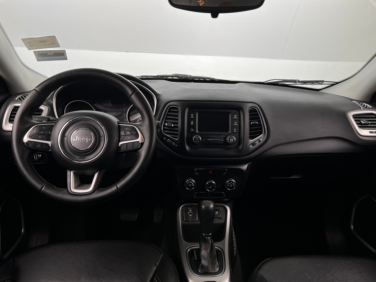 Thumbnail: 2018 Jeep Compass - 3