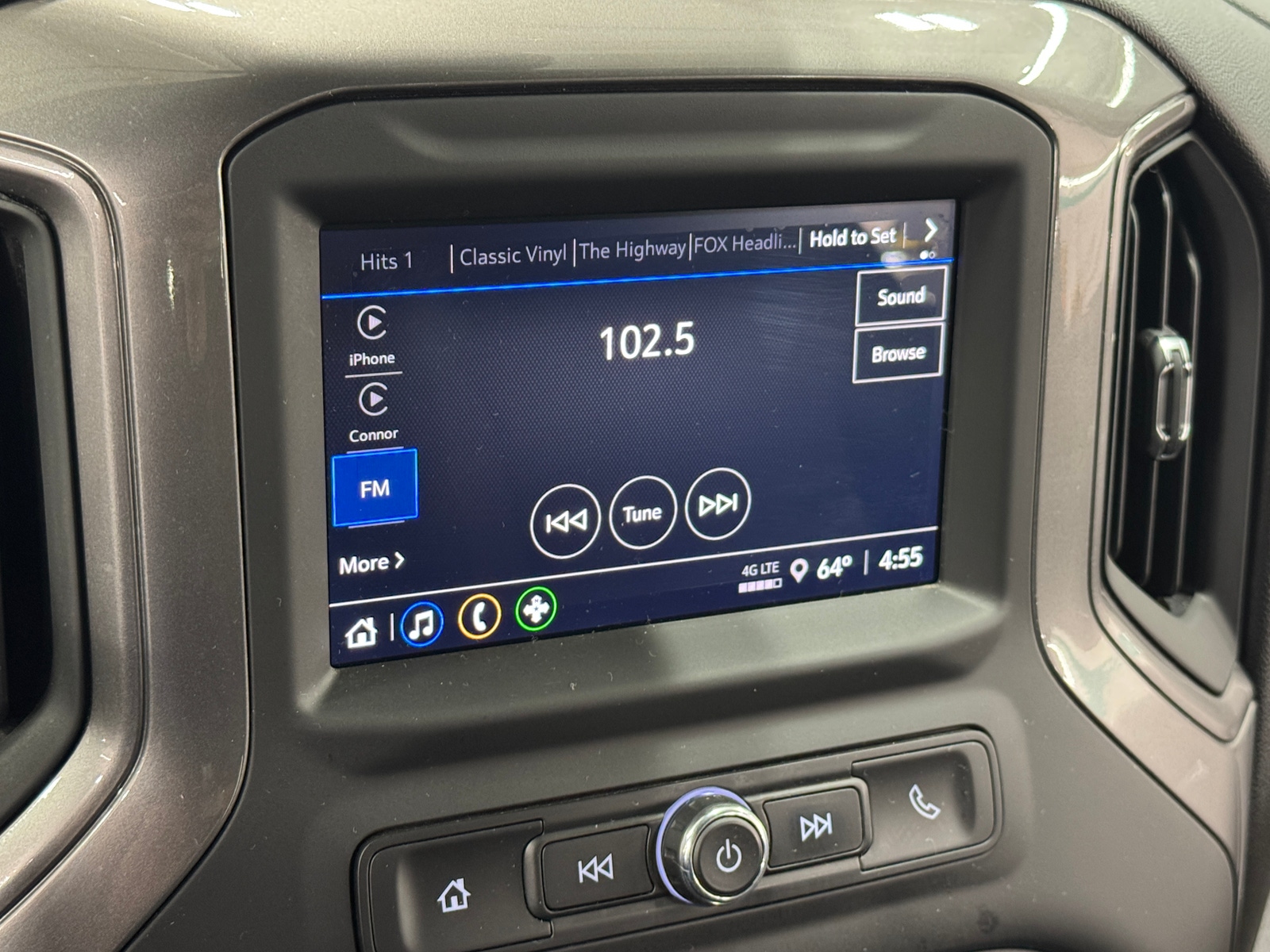 Thumbnail: 2025 Chevrolet Silverado 2500 - 4